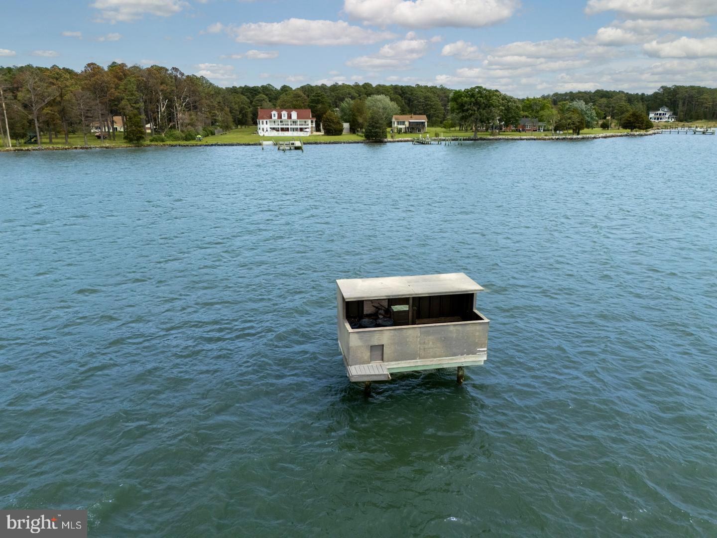 TOWN POINT ESTATES - Residential