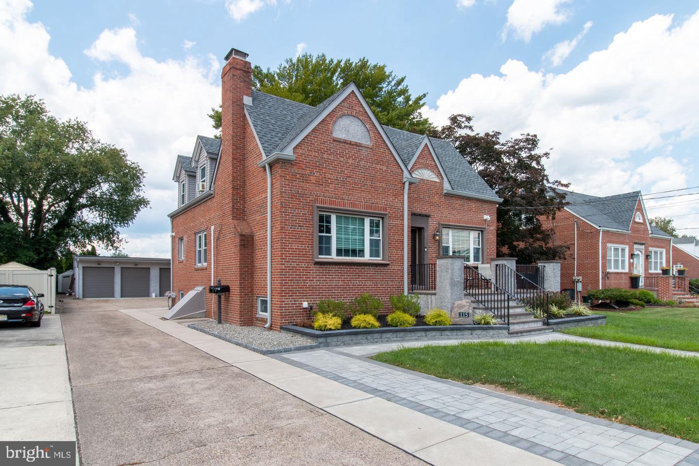 Photo 1 of 17 — 115 SAMDIN BOULEVARD, HAMILTON, NJ 08610