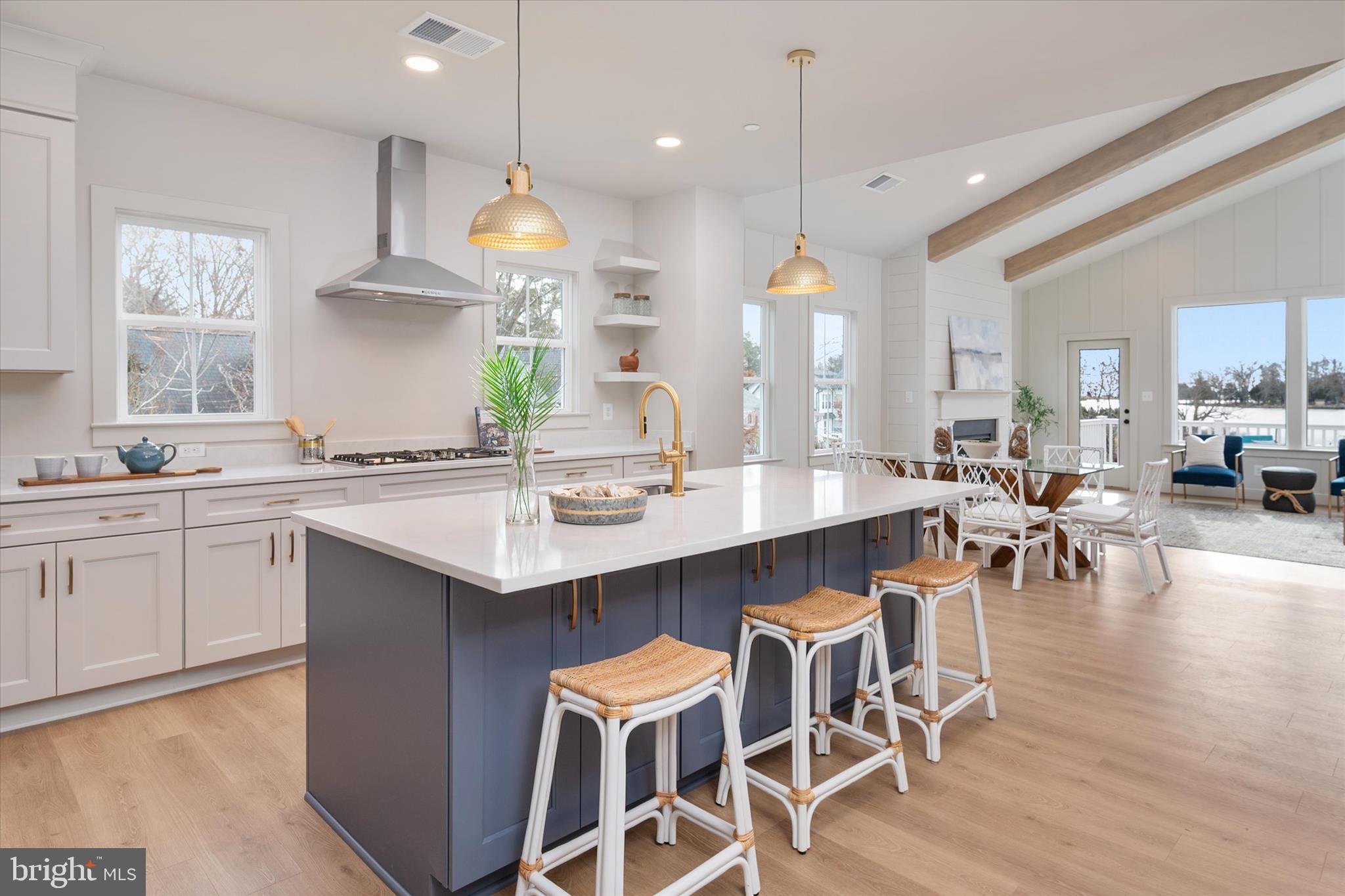 DEALE - Residential
