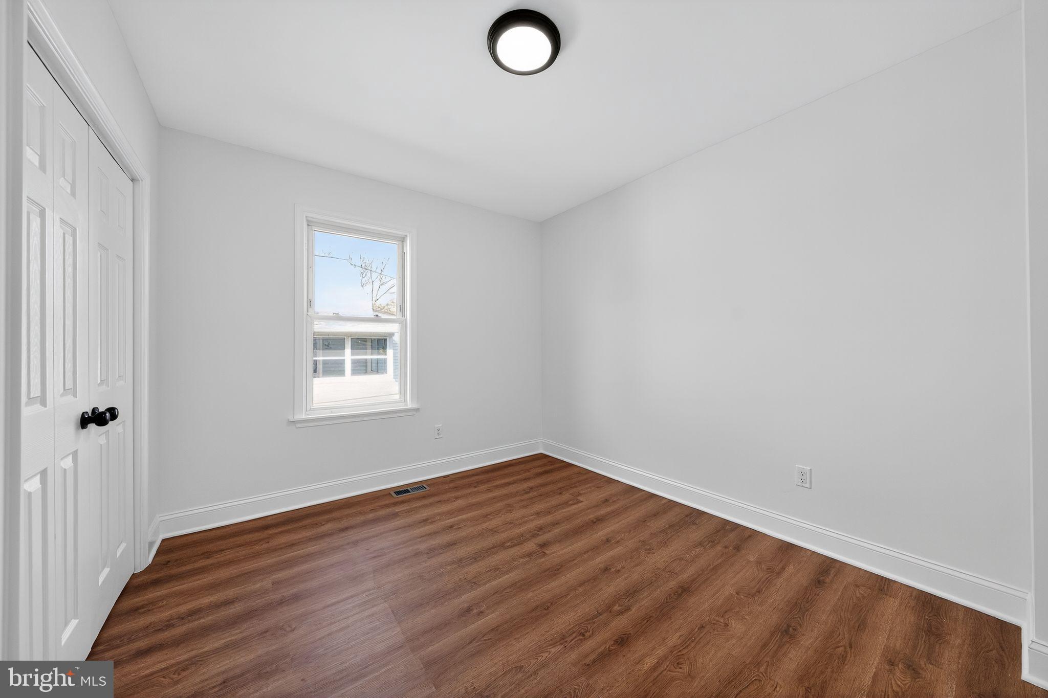 GLEN BURNIE - Residential