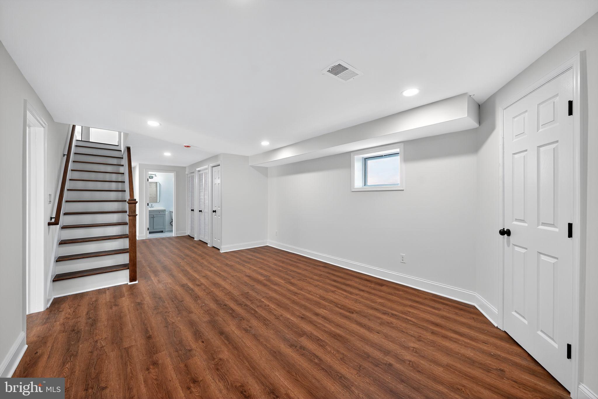 GLEN BURNIE - Residential