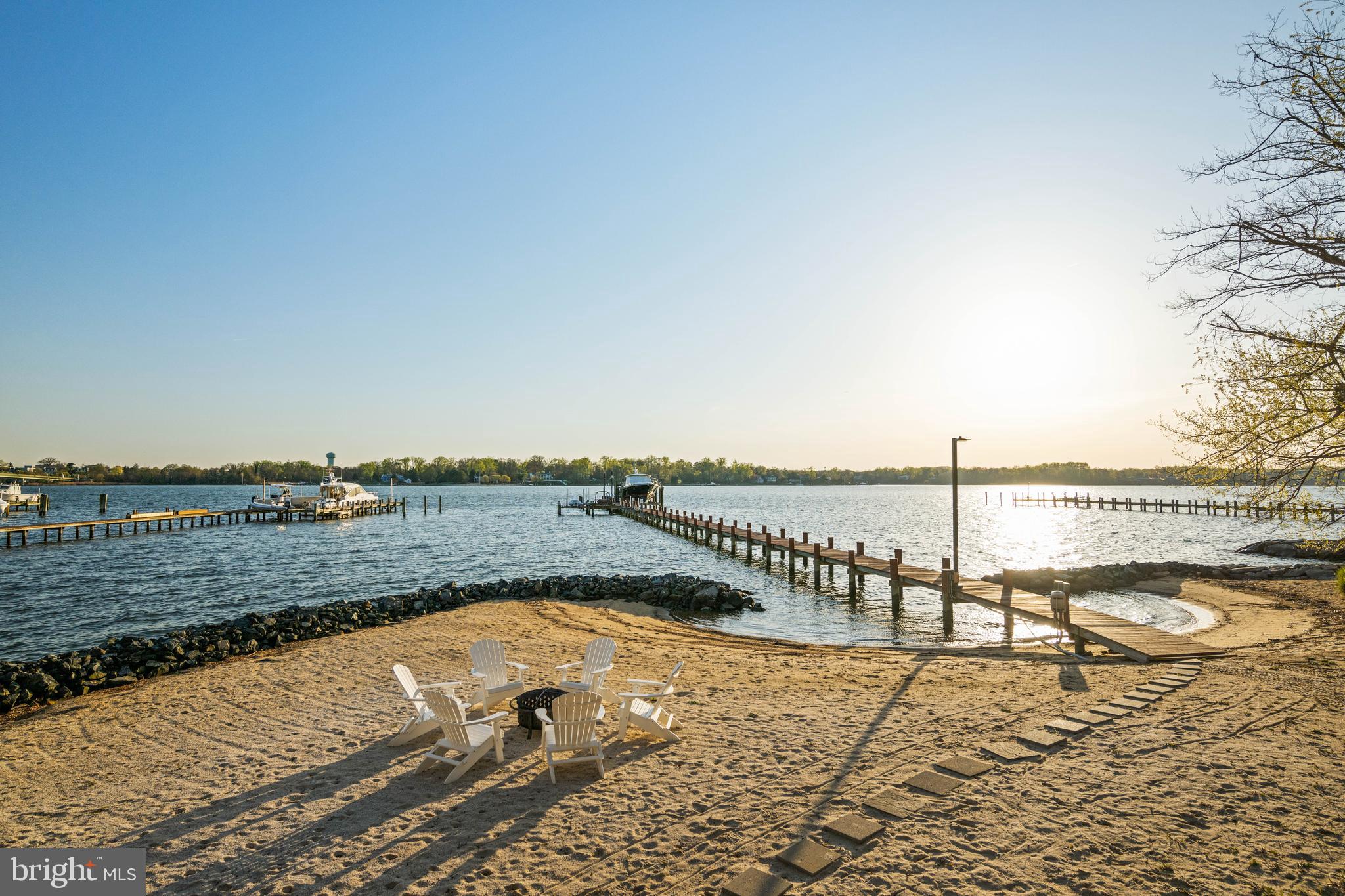 PENDENNIS MOUNT - Residential