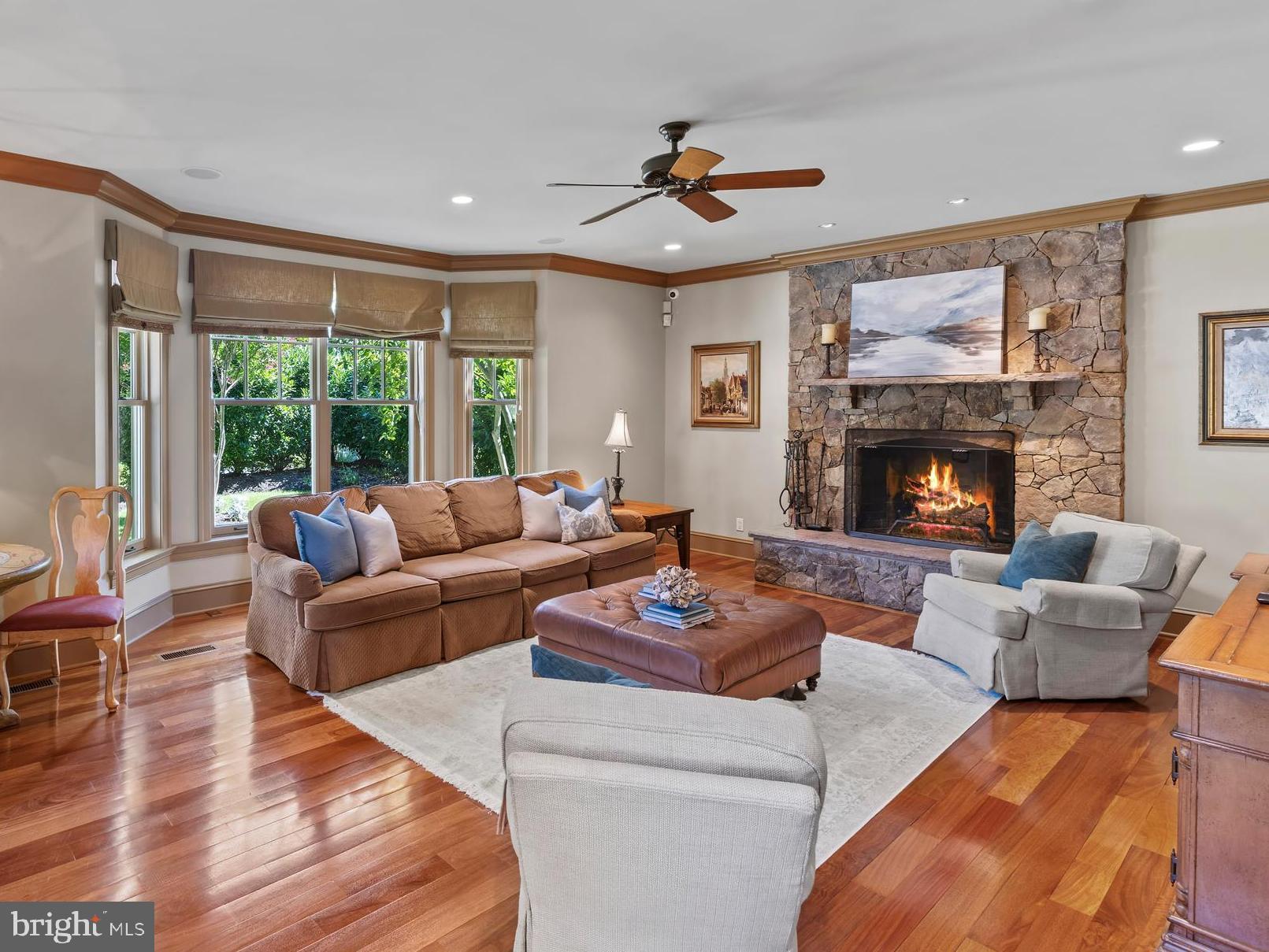 PENDENNIS MOUNT - Residential