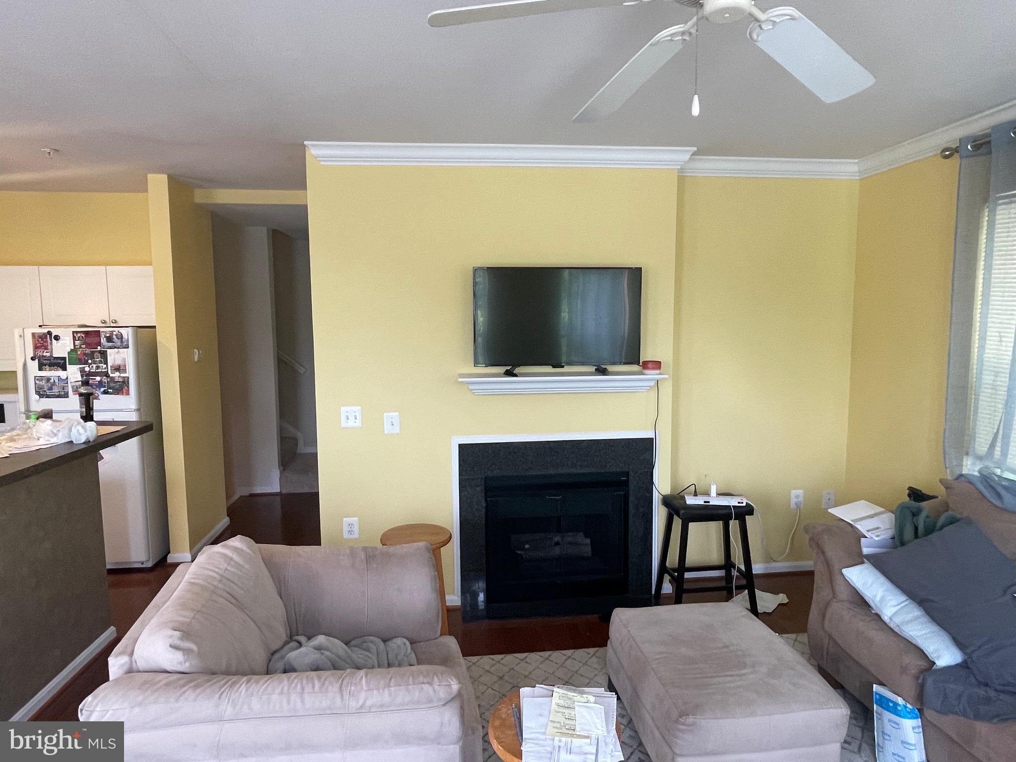 FAIRFAX RIDGE - Residential Lease