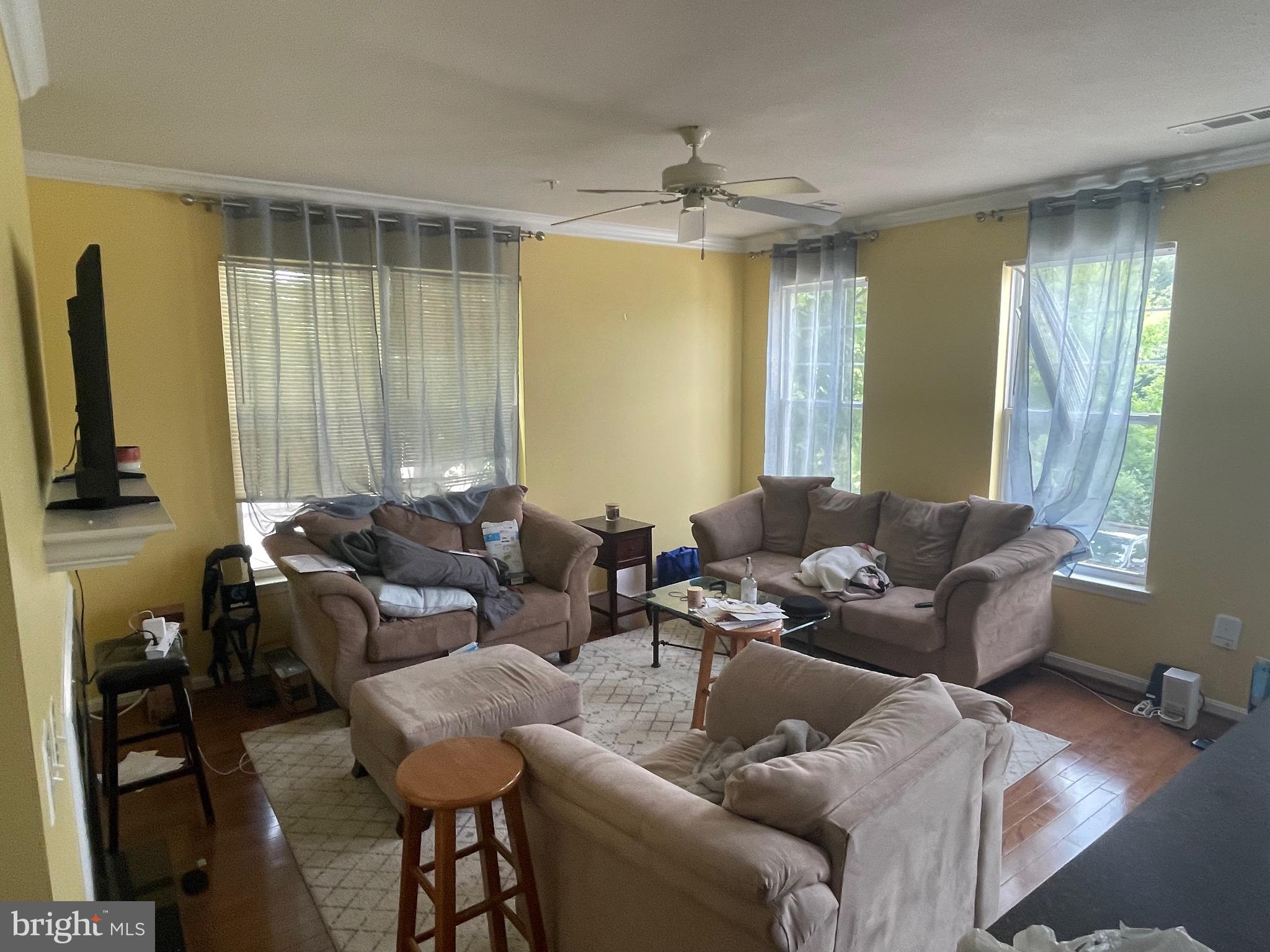 FAIRFAX RIDGE - Residential Lease