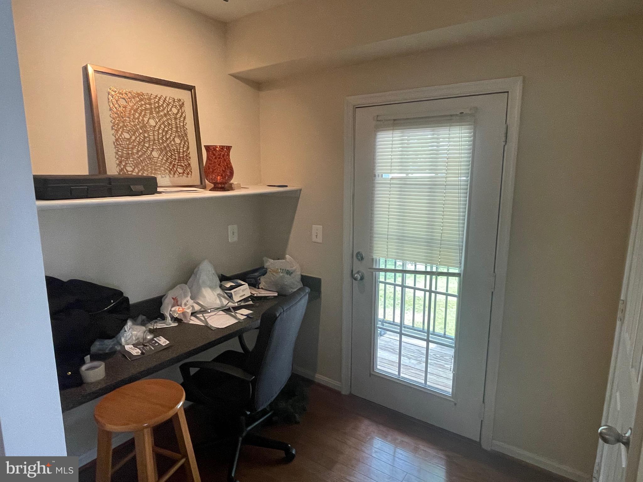 FAIRFAX RIDGE - Residential Lease