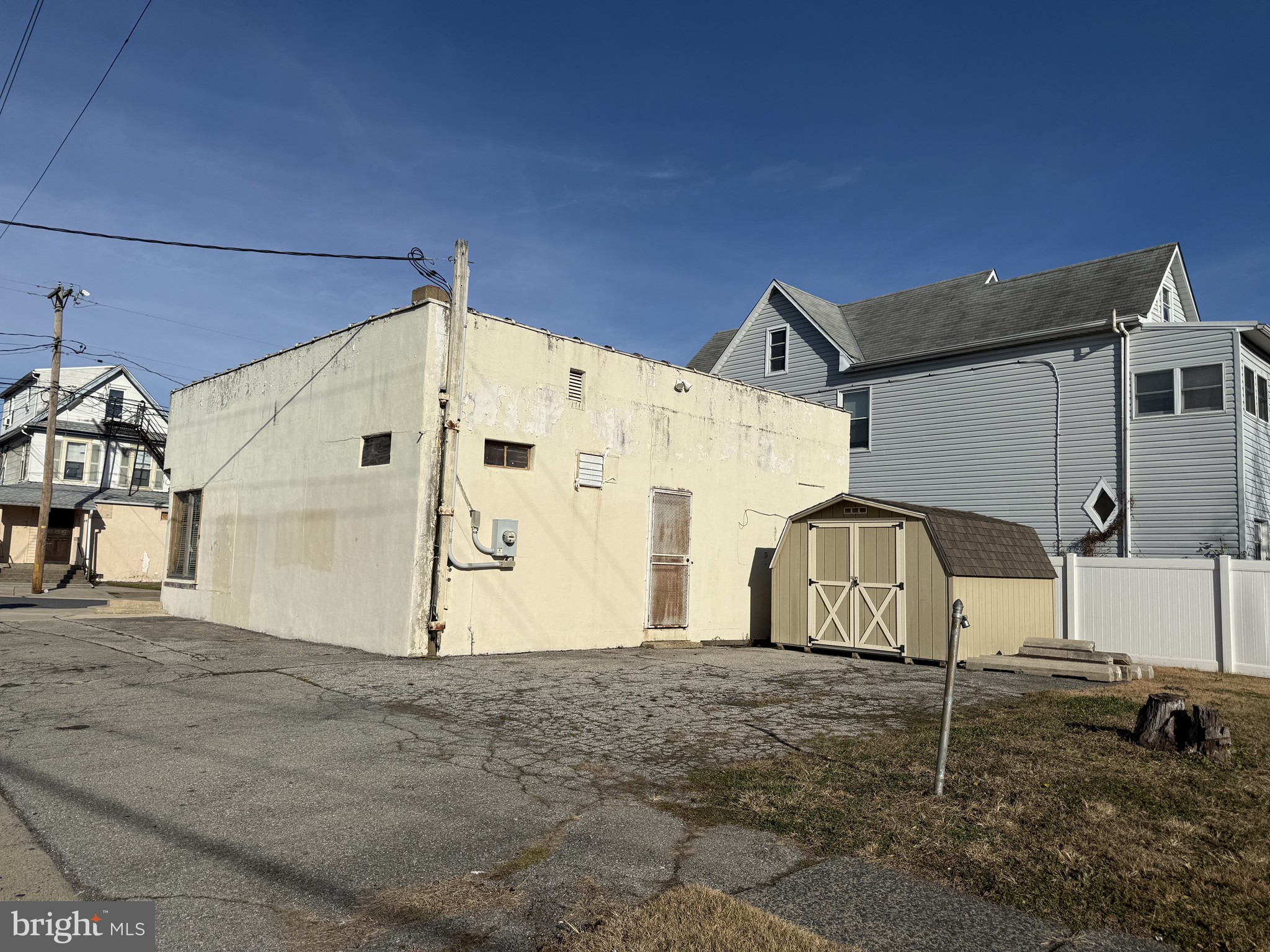 36 BELMONT AVENUE