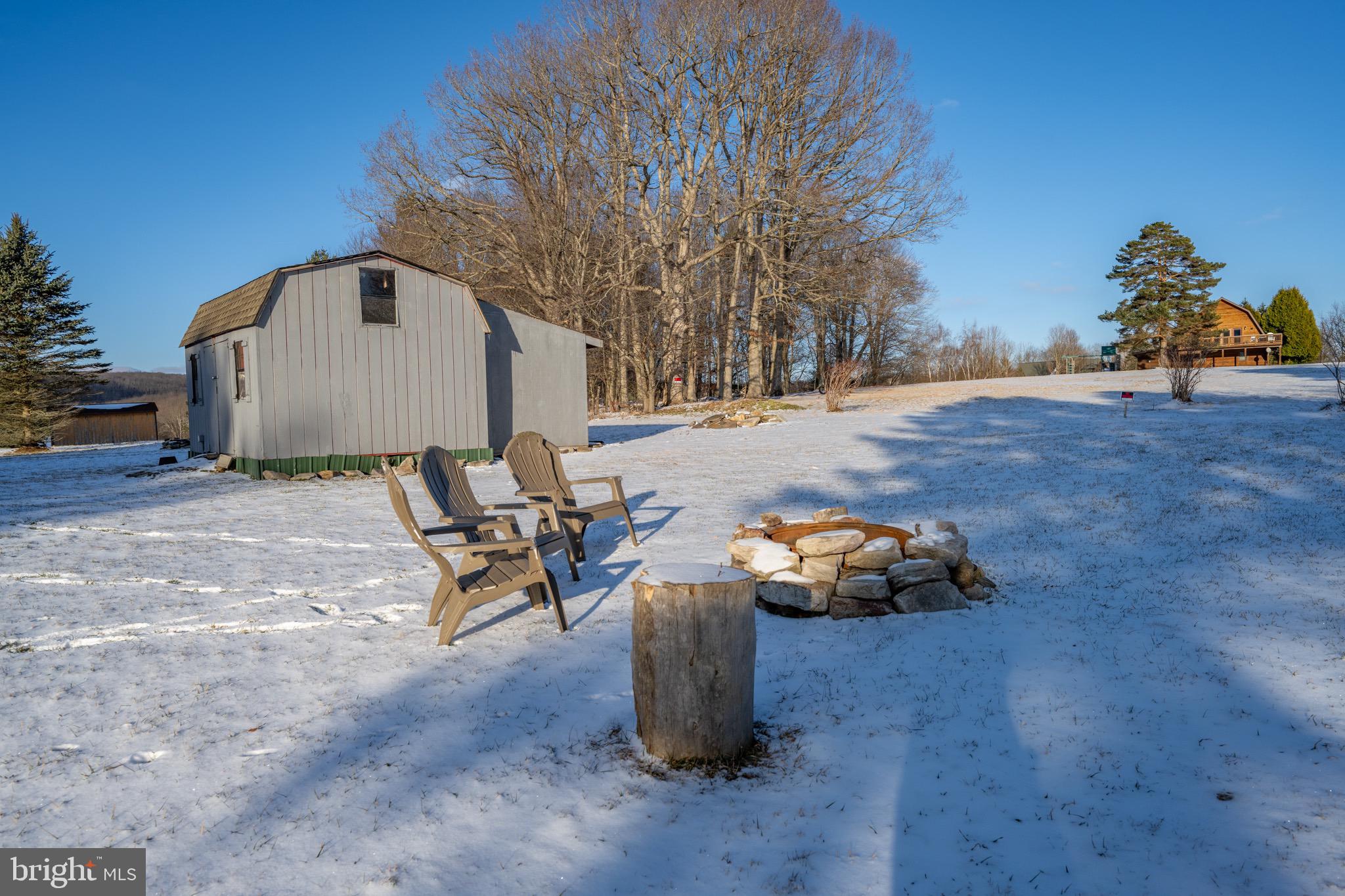 ROLLING OAKS EST - Residential