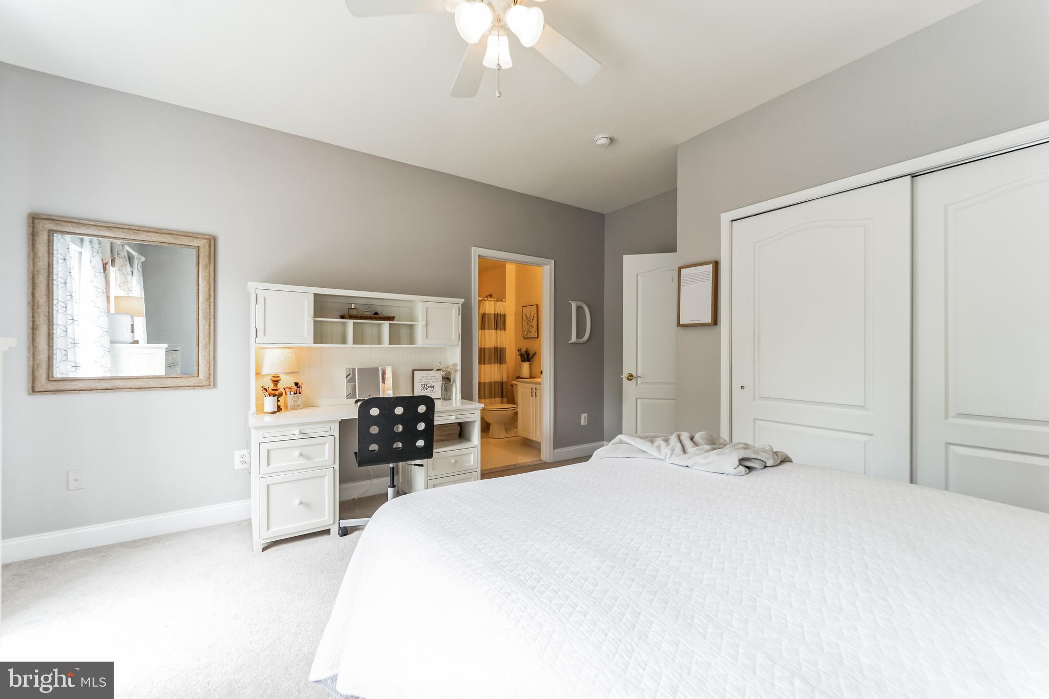 BIG BRANCH OVERLOOK - Residential