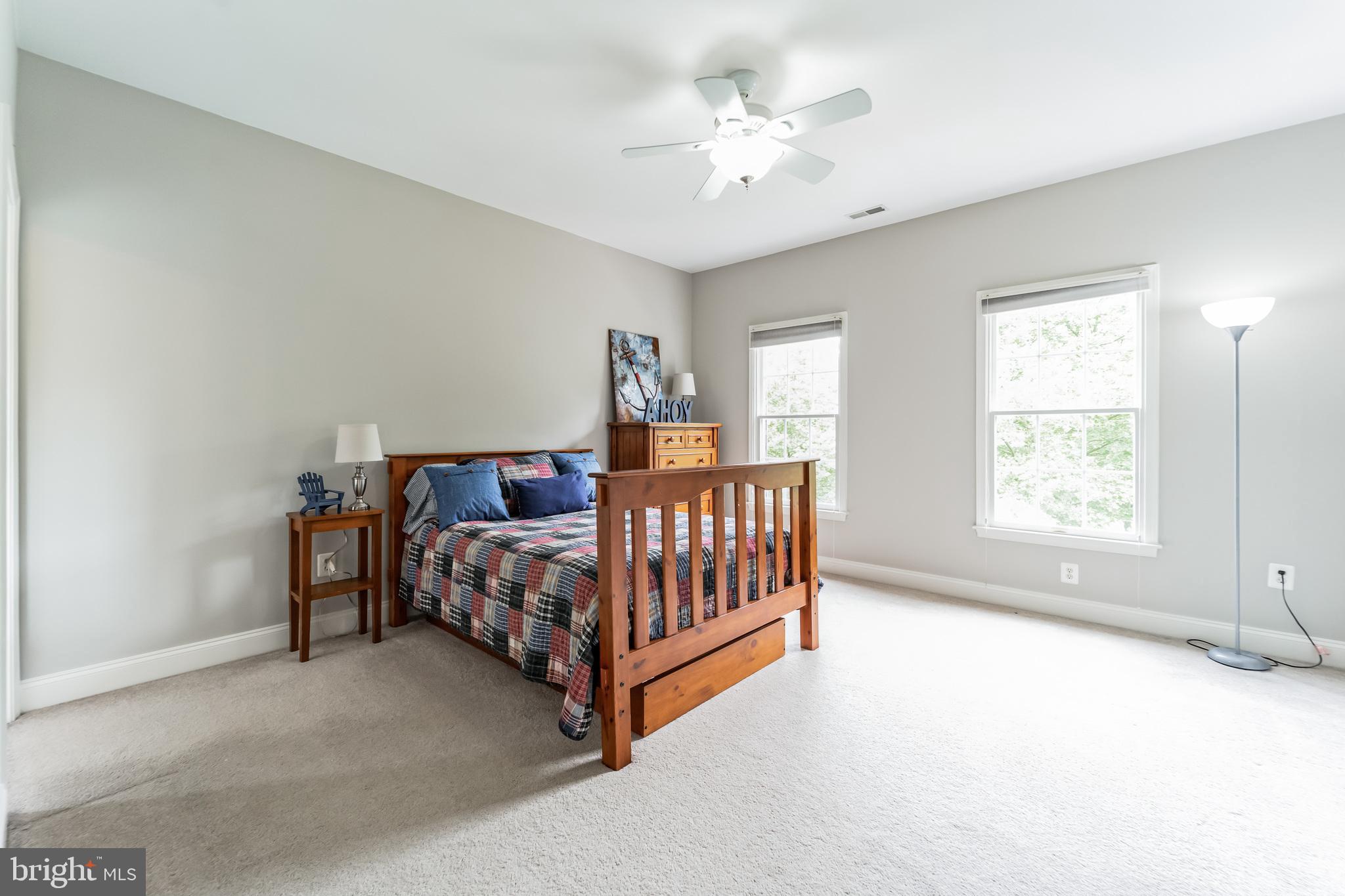 BIG BRANCH OVERLOOK - Residential