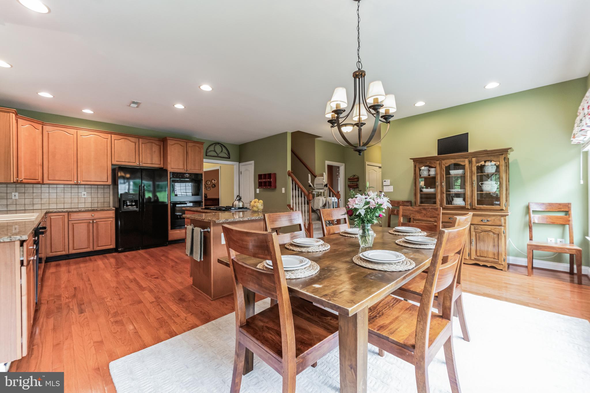 BIG BRANCH OVERLOOK - Residential