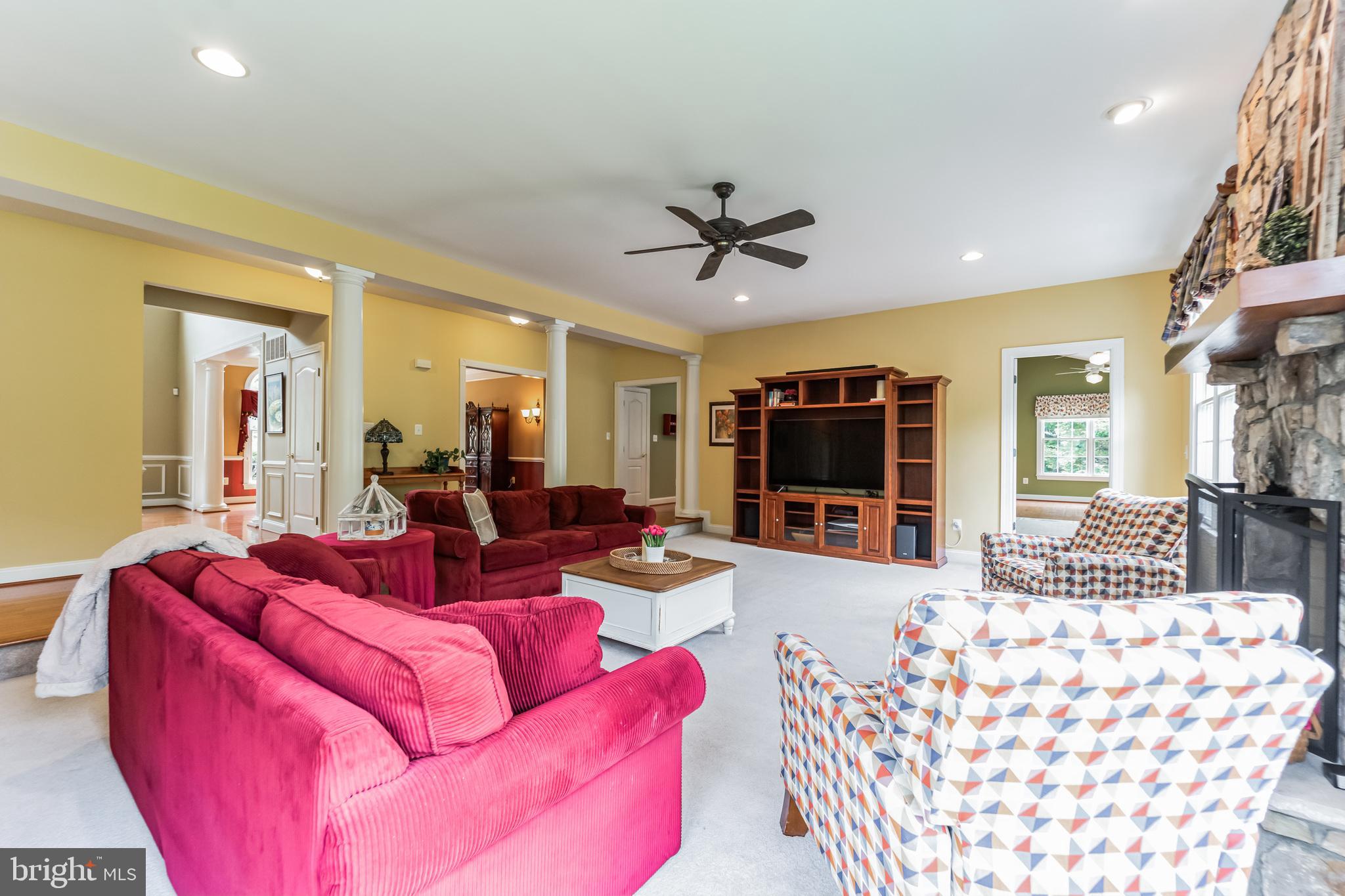 BIG BRANCH OVERLOOK - Residential