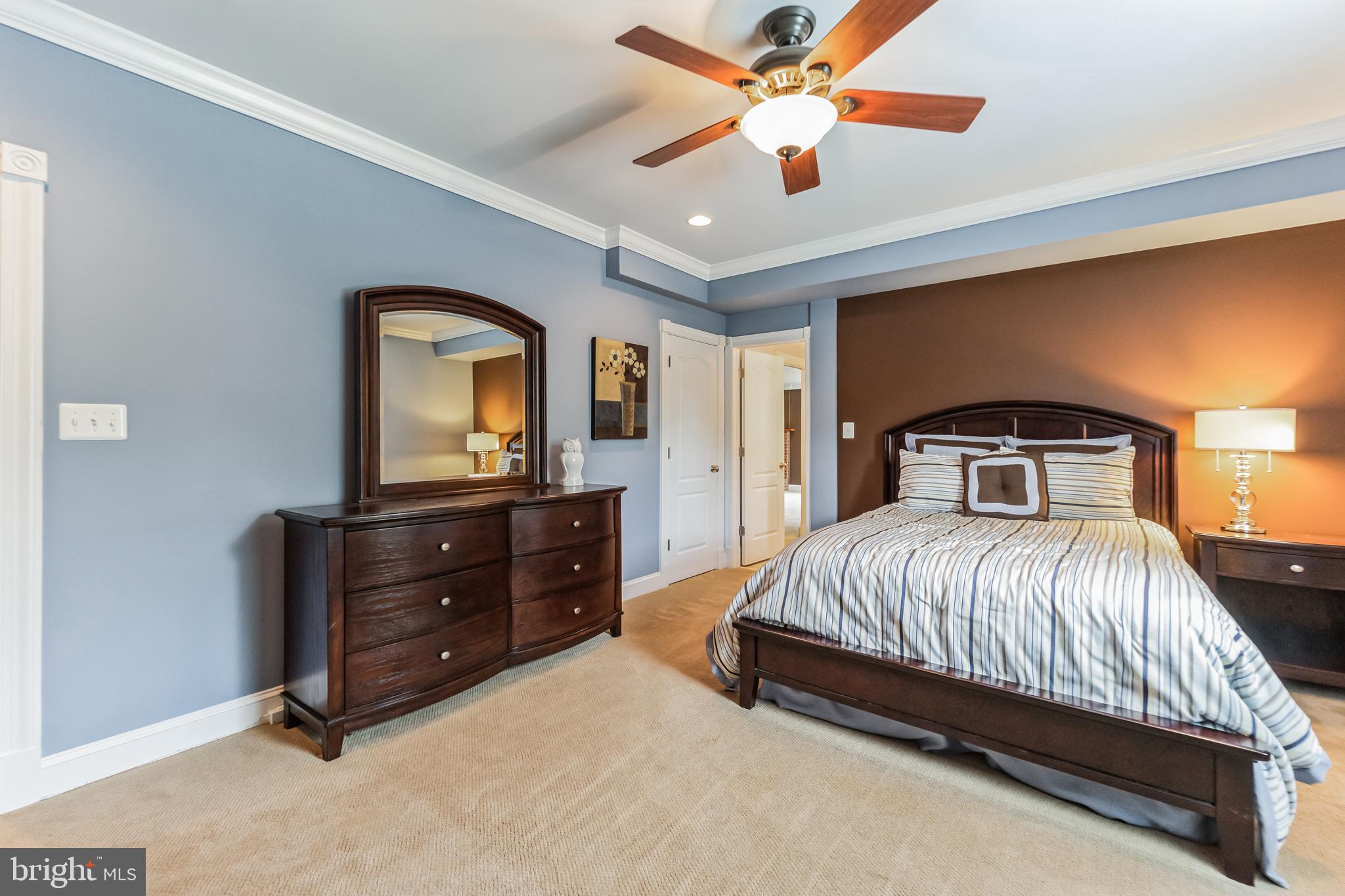 BIG BRANCH OVERLOOK - Residential