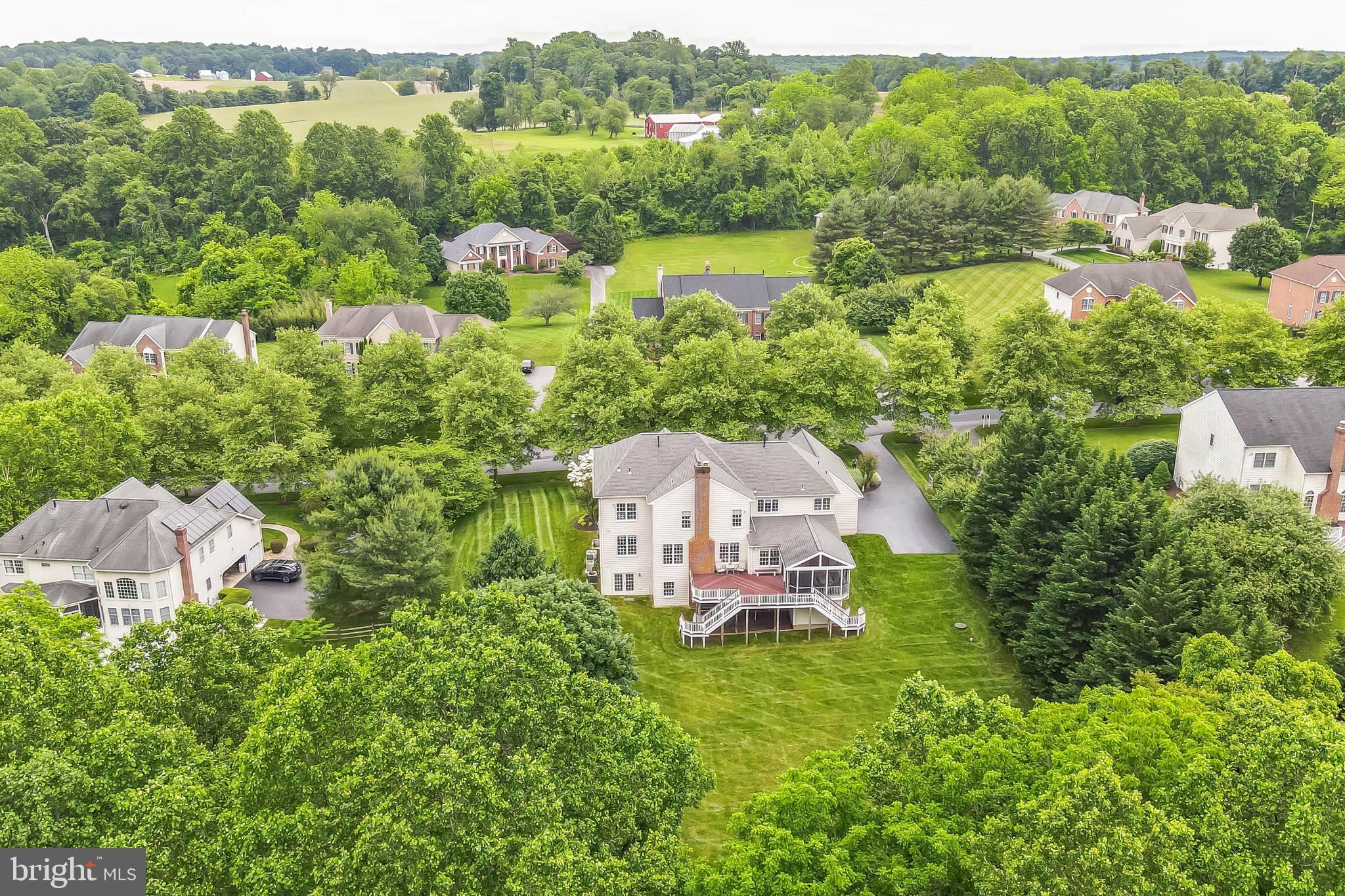 BIG BRANCH OVERLOOK - Residential