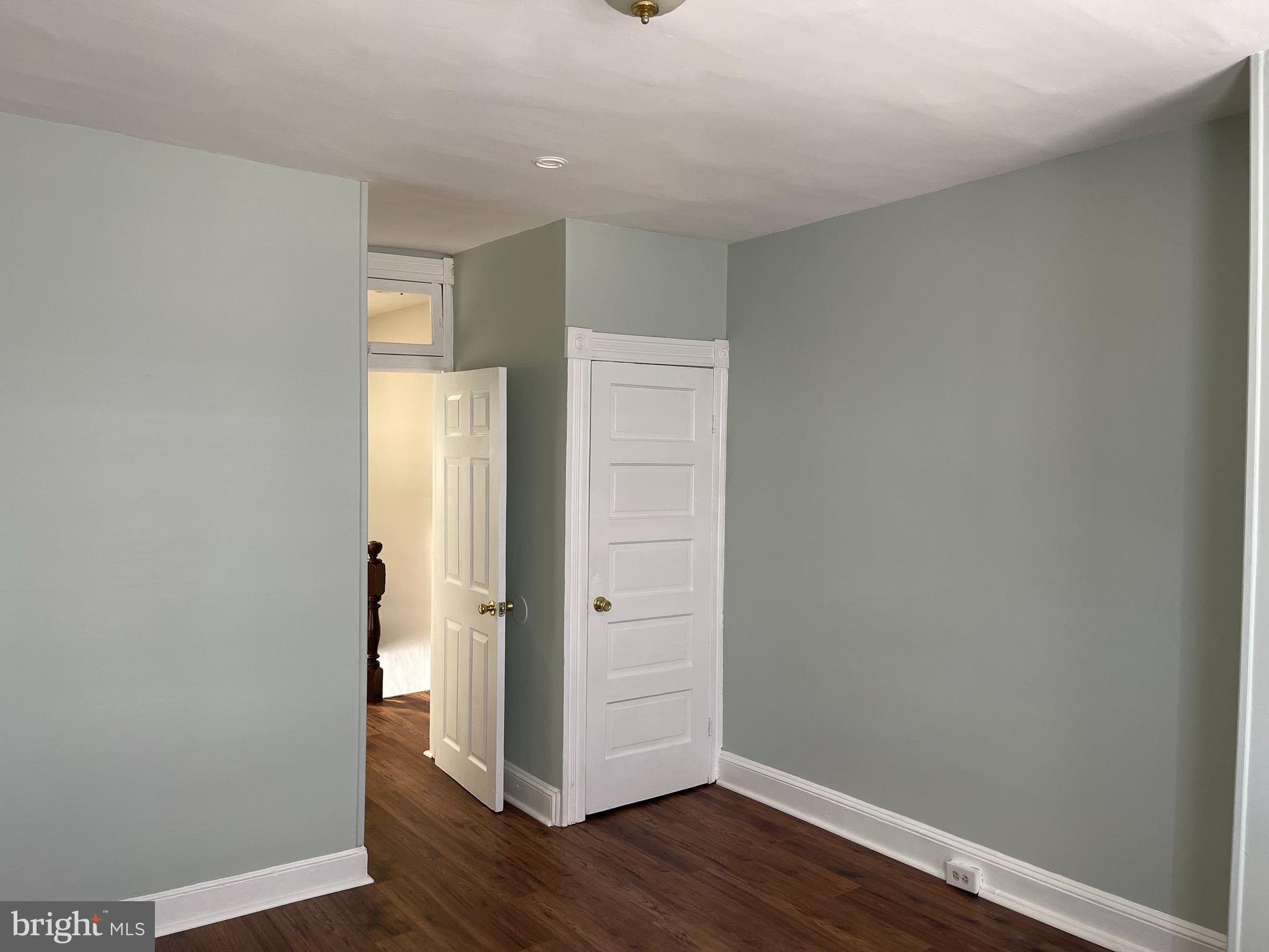 MADISON EASTEND - Residential