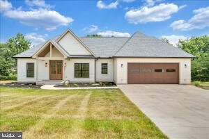 639 COMPASS COVE CIRCLE