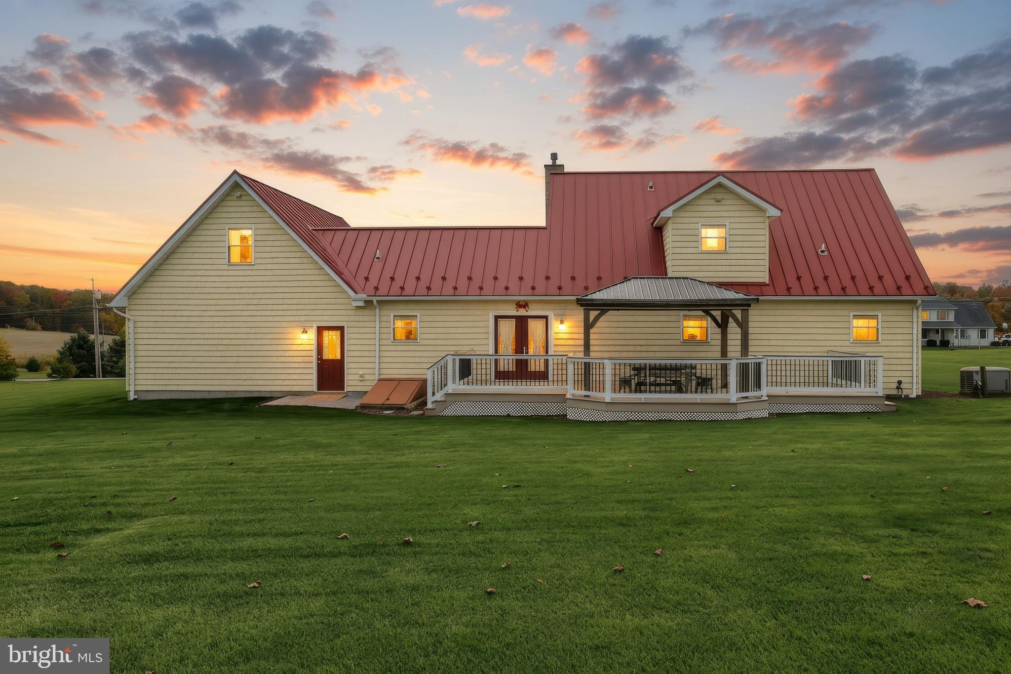 16434 CROSS ROADS AVENUE