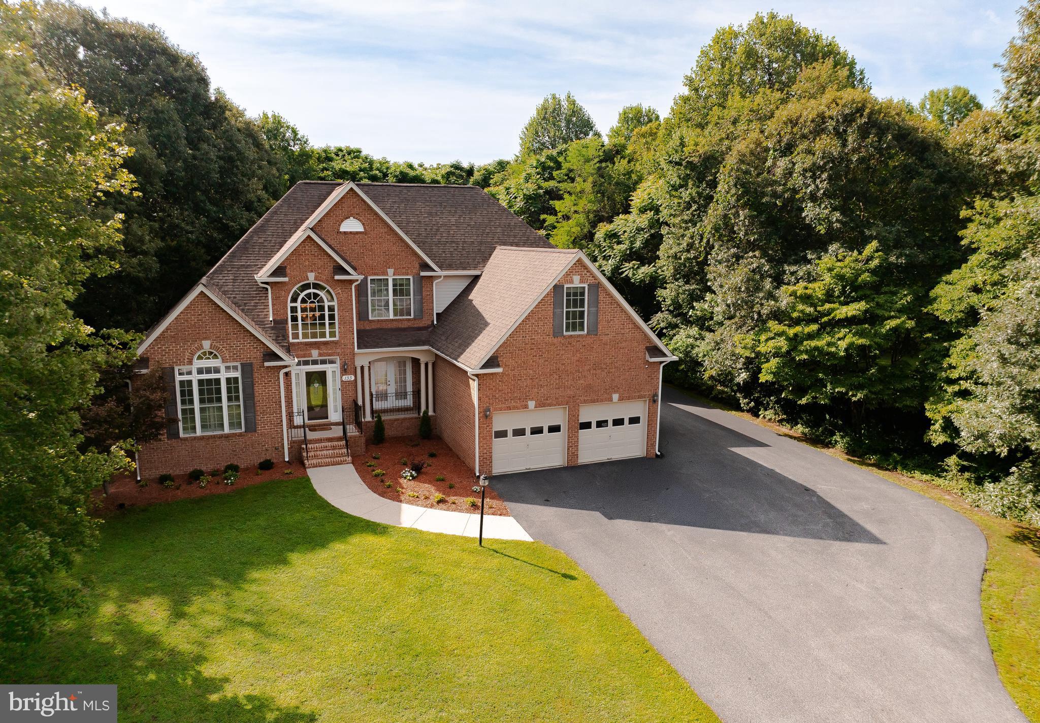 133 W QUAIL LANE