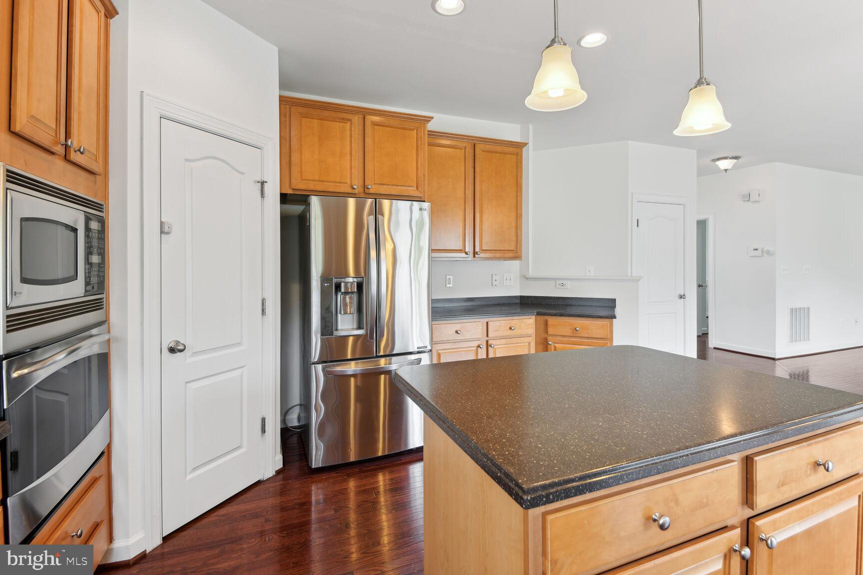 MONTICELLO - Residential