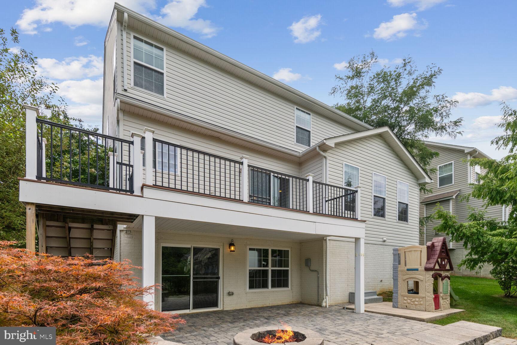 MONTICELLO - Residential