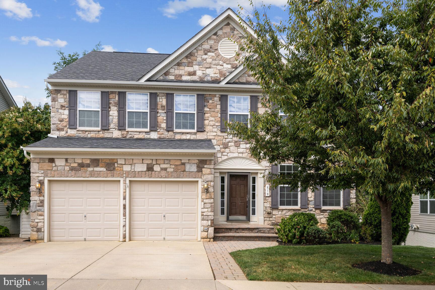 MONTICELLO - Residential