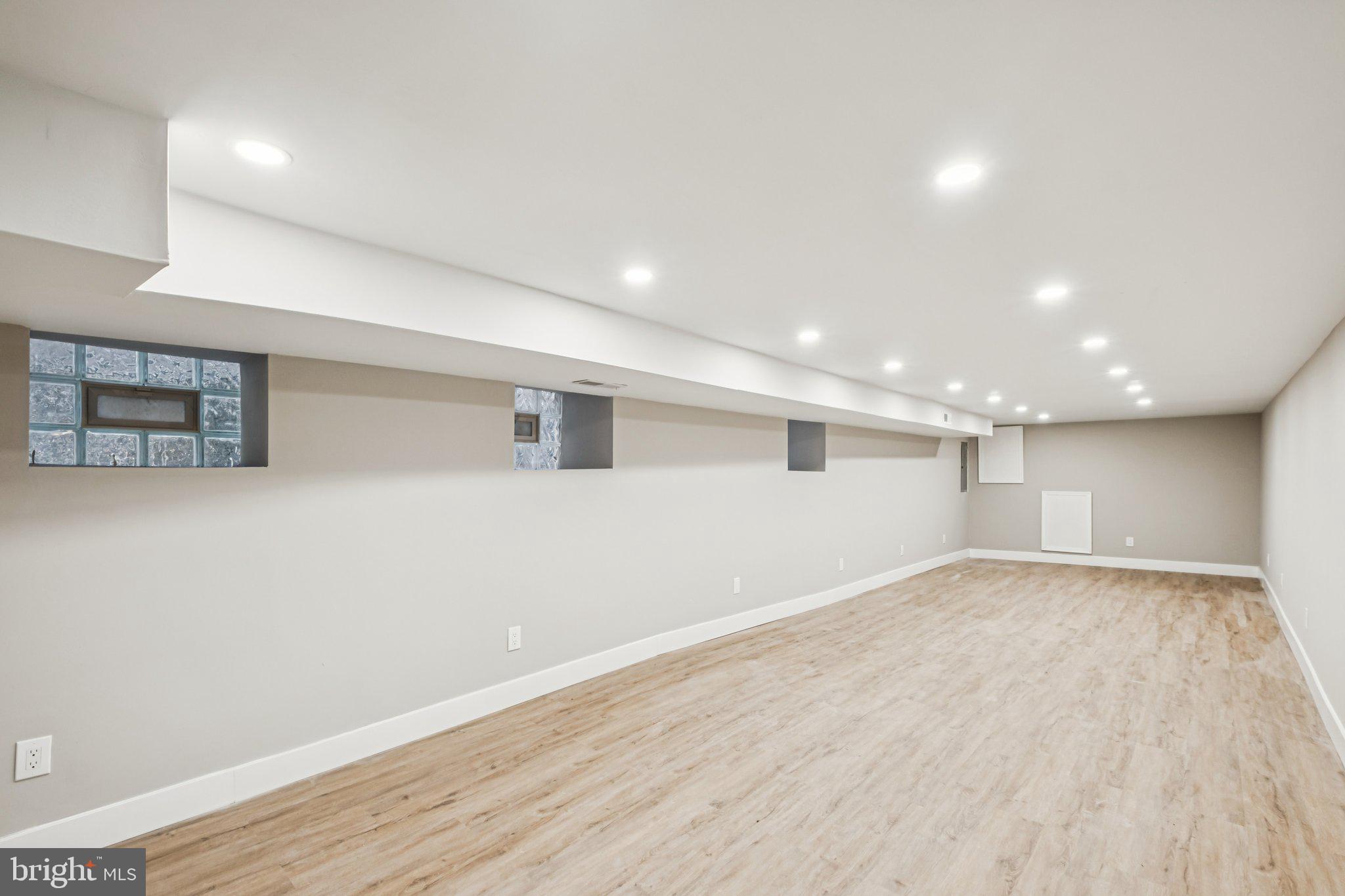 GERMANTOWN - Residential