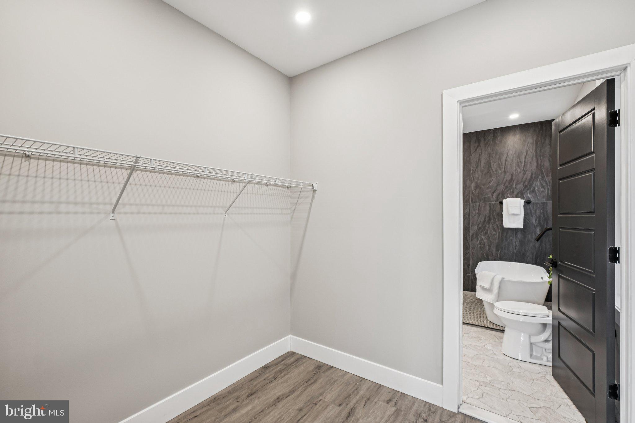 GERMANTOWN - Residential