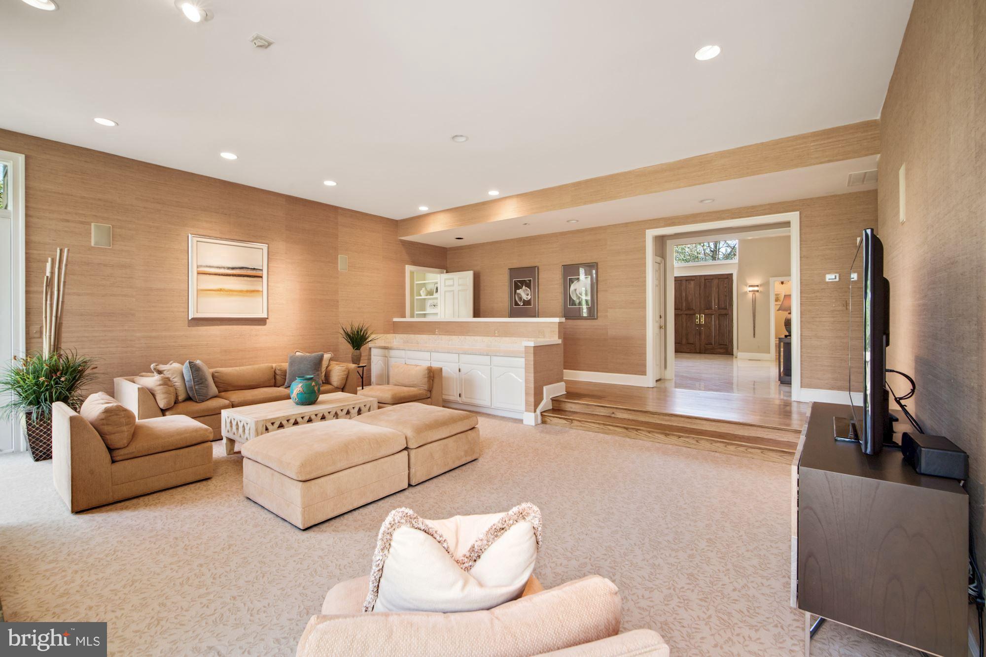 AVENEL - Residential