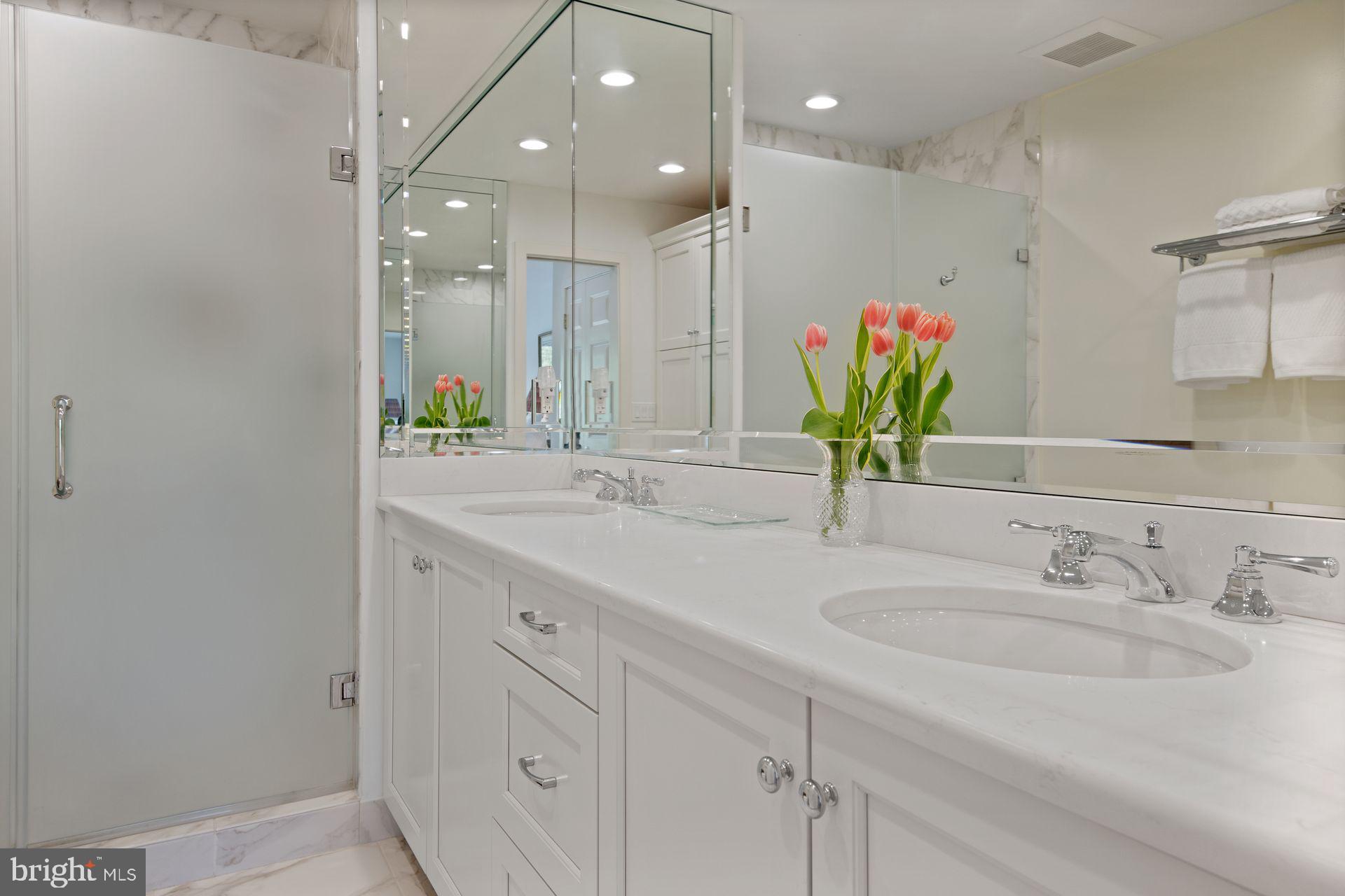 CHESAPEAKE LANDING - Residential