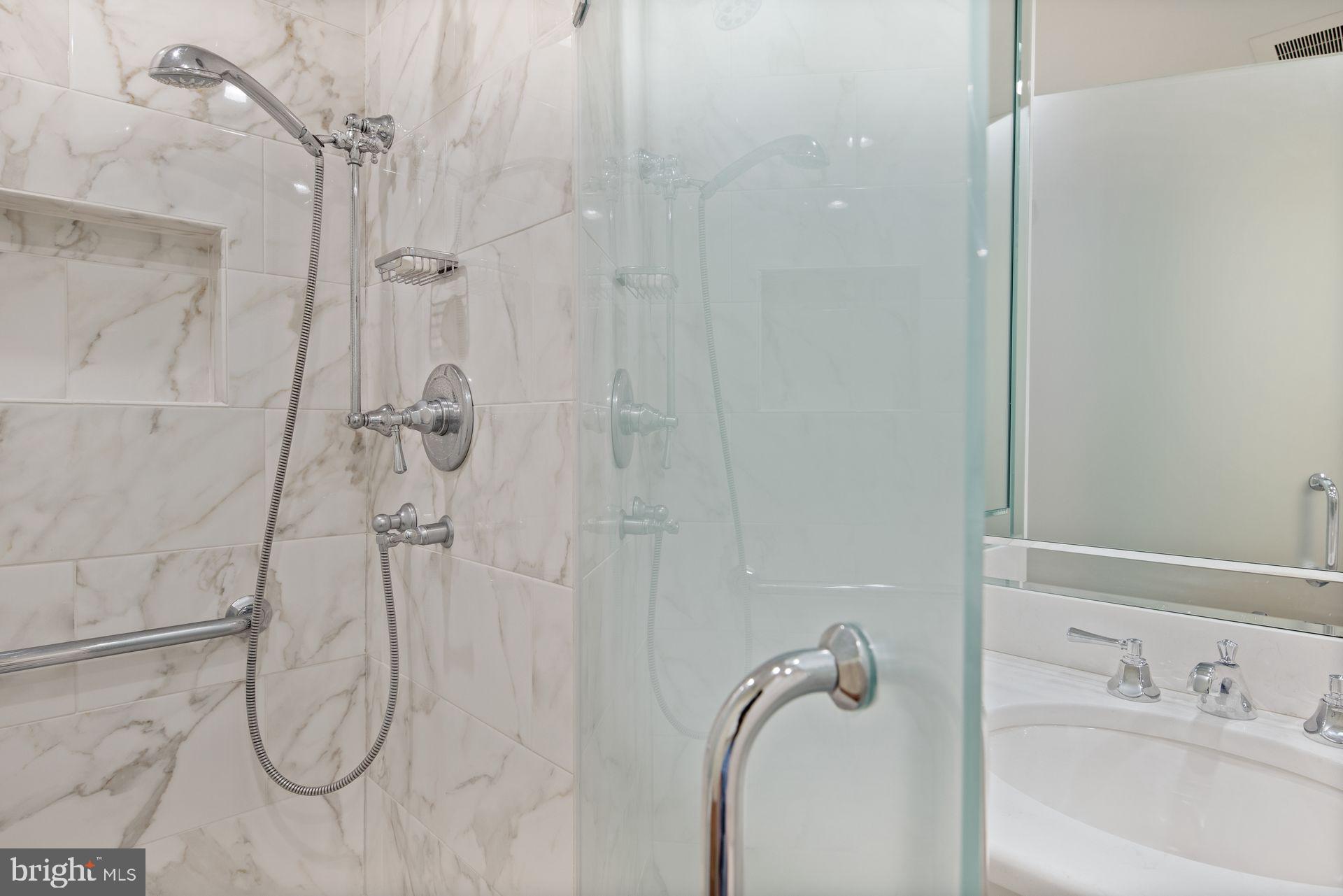 CHESAPEAKE LANDING - Residential