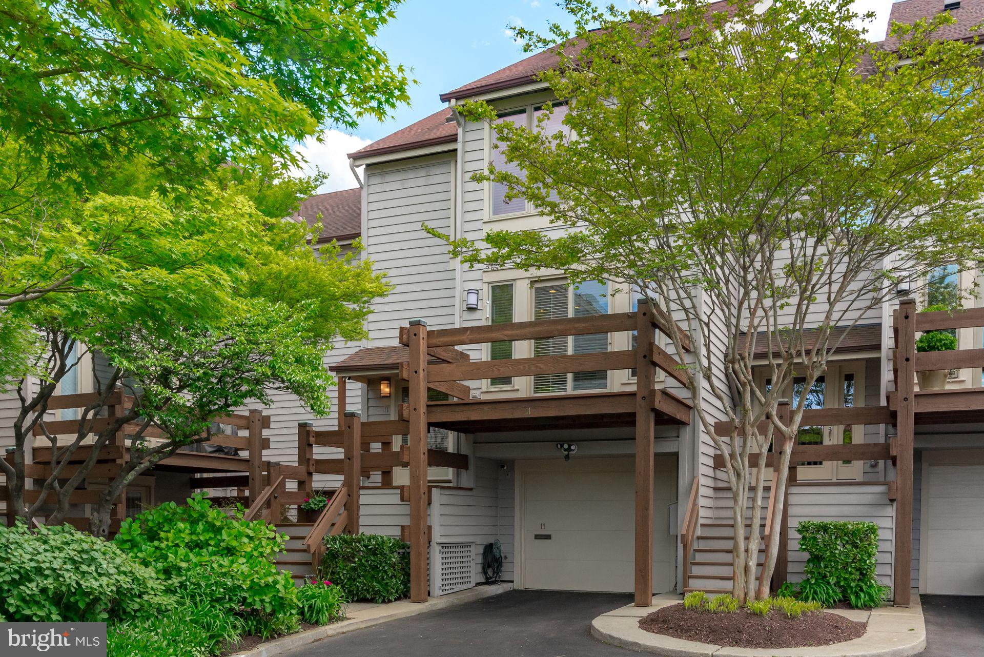 CHESAPEAKE LANDING - Residential