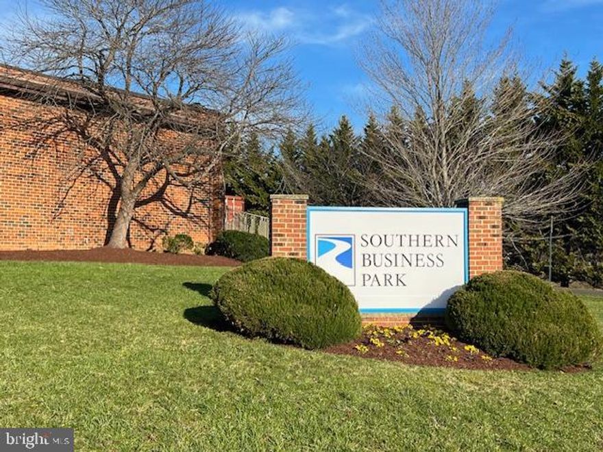 Open warehouse, to include 2 office units, one located on ground floor, 2nd located on 2nd floor.
Space is entirely climate controlled. Includes a rear fenced in storage area to include a small storage shed.
Updated garage door openers for easy access to the rear or front entrance.
Plenty of storage space on the 2nd floor mezzanine.
Ideal use for Electrical, plumber contractor. NO AUTOMOTIVE USE 
Available approx. July 1 
Cam charge $225 per month includes ( water, trash removal and outside maintenance)