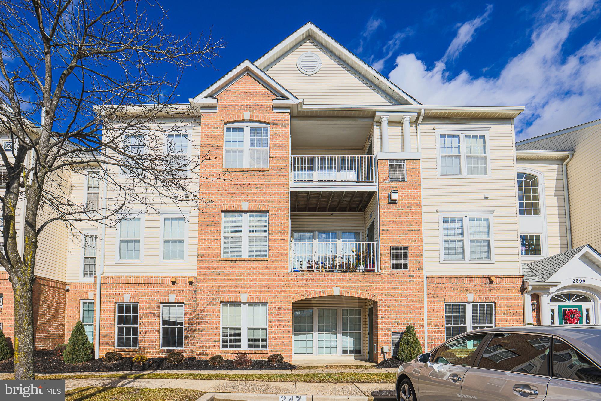 PERRY HALL FARMS GARDEN CONDOS - Residential