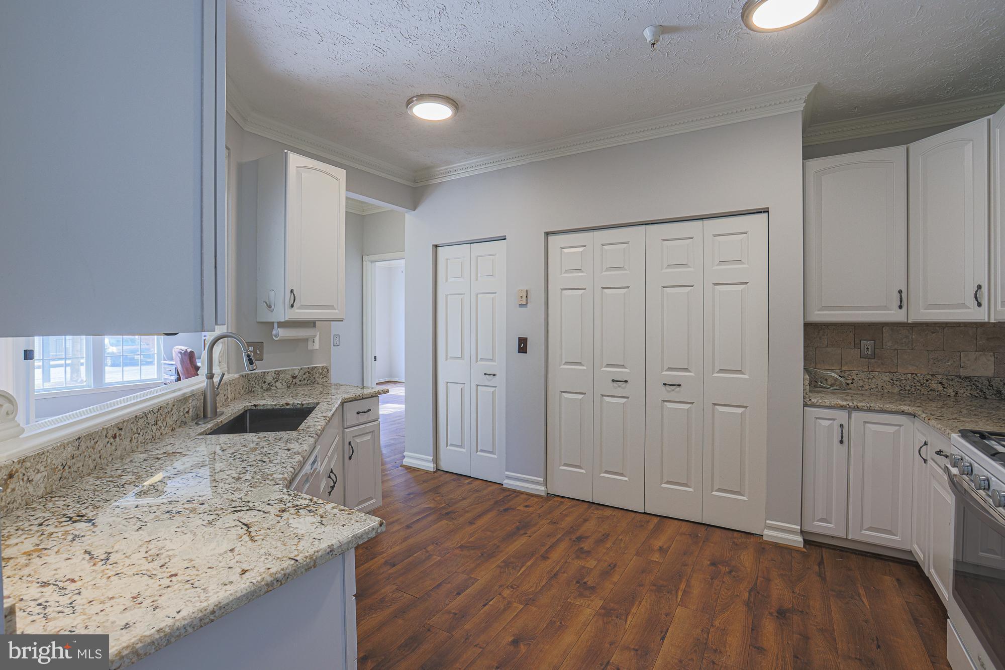 PERRY HALL FARMS GARDEN CONDOS - Residential