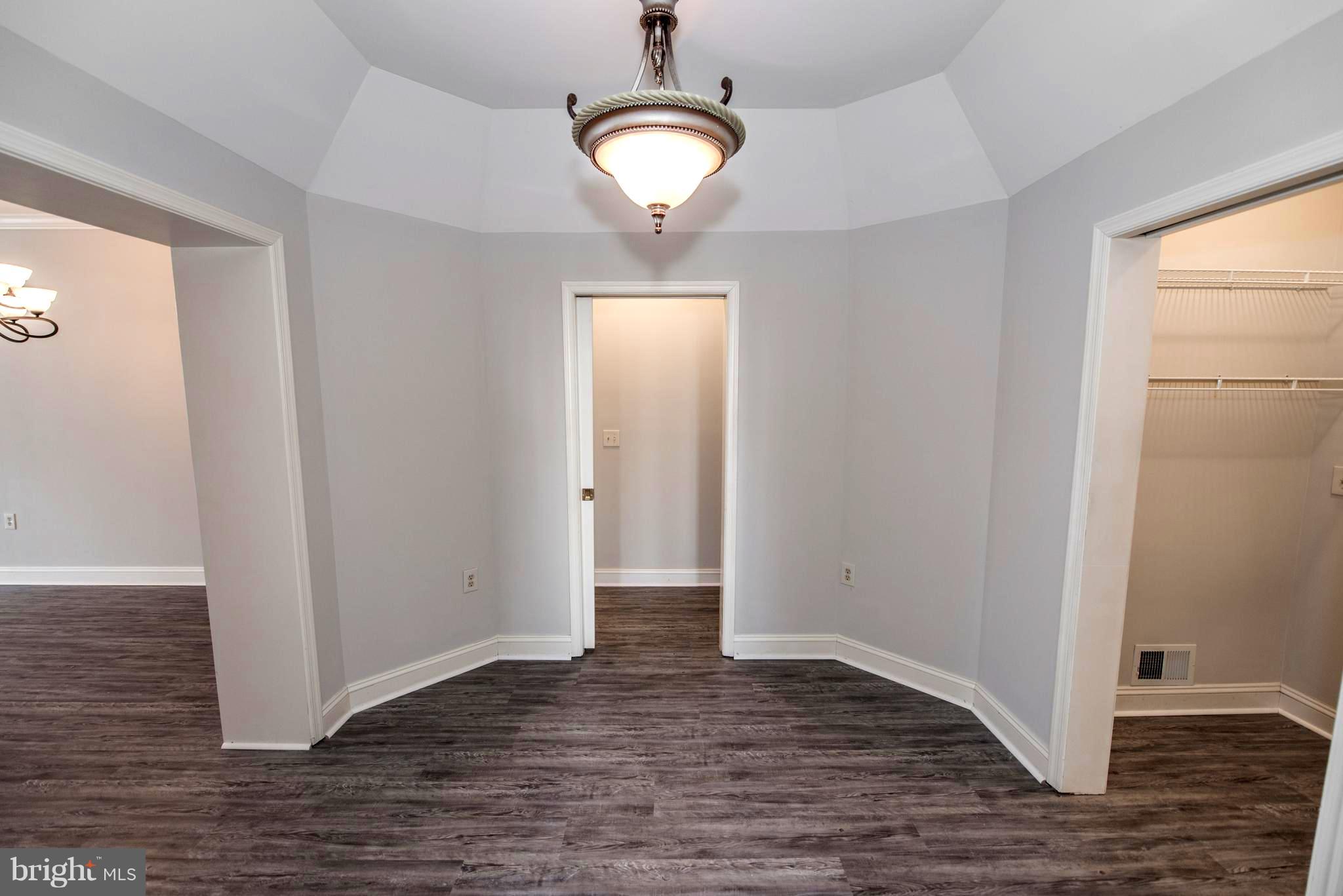 FERNBANK - Residential