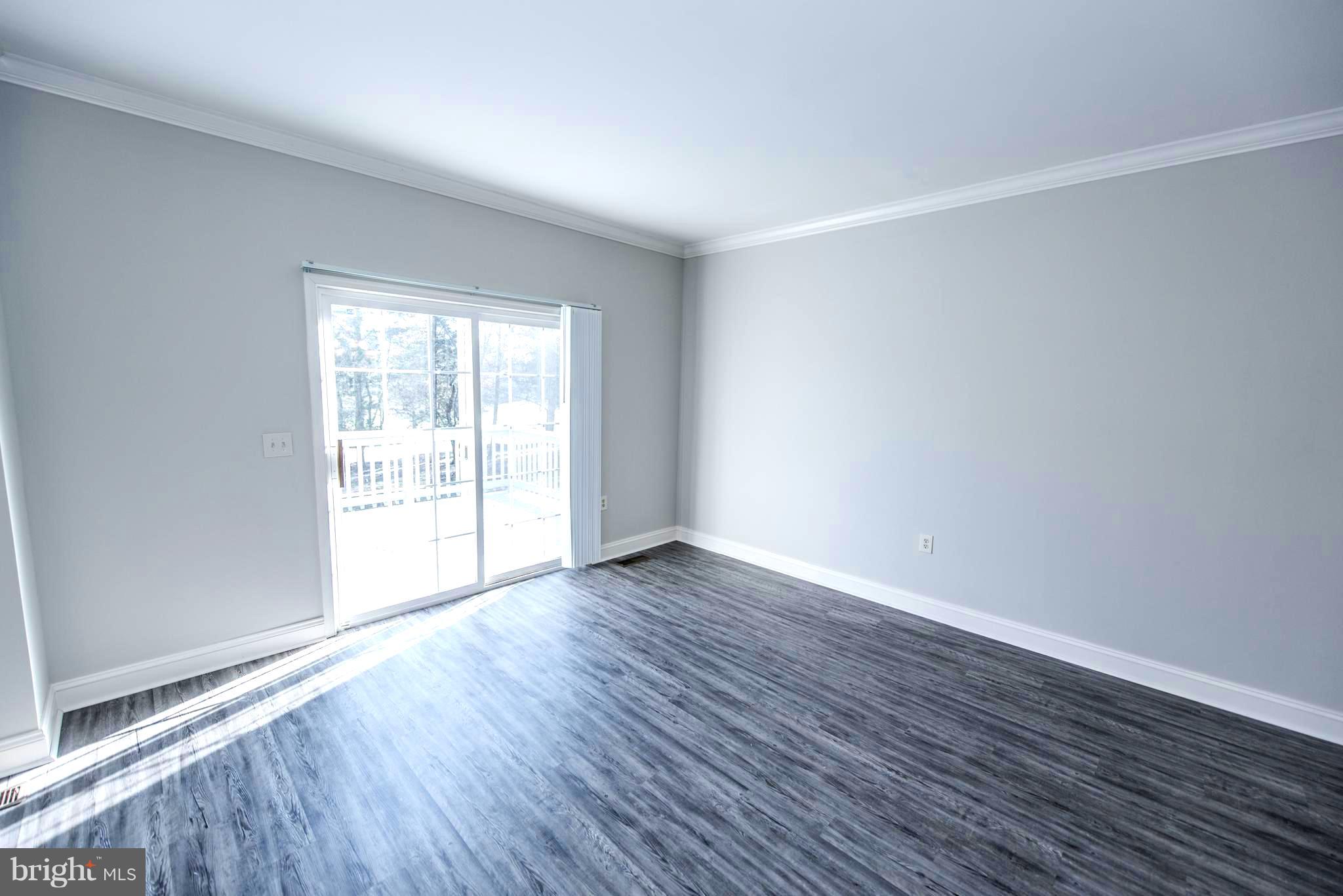 FERNBANK - Residential