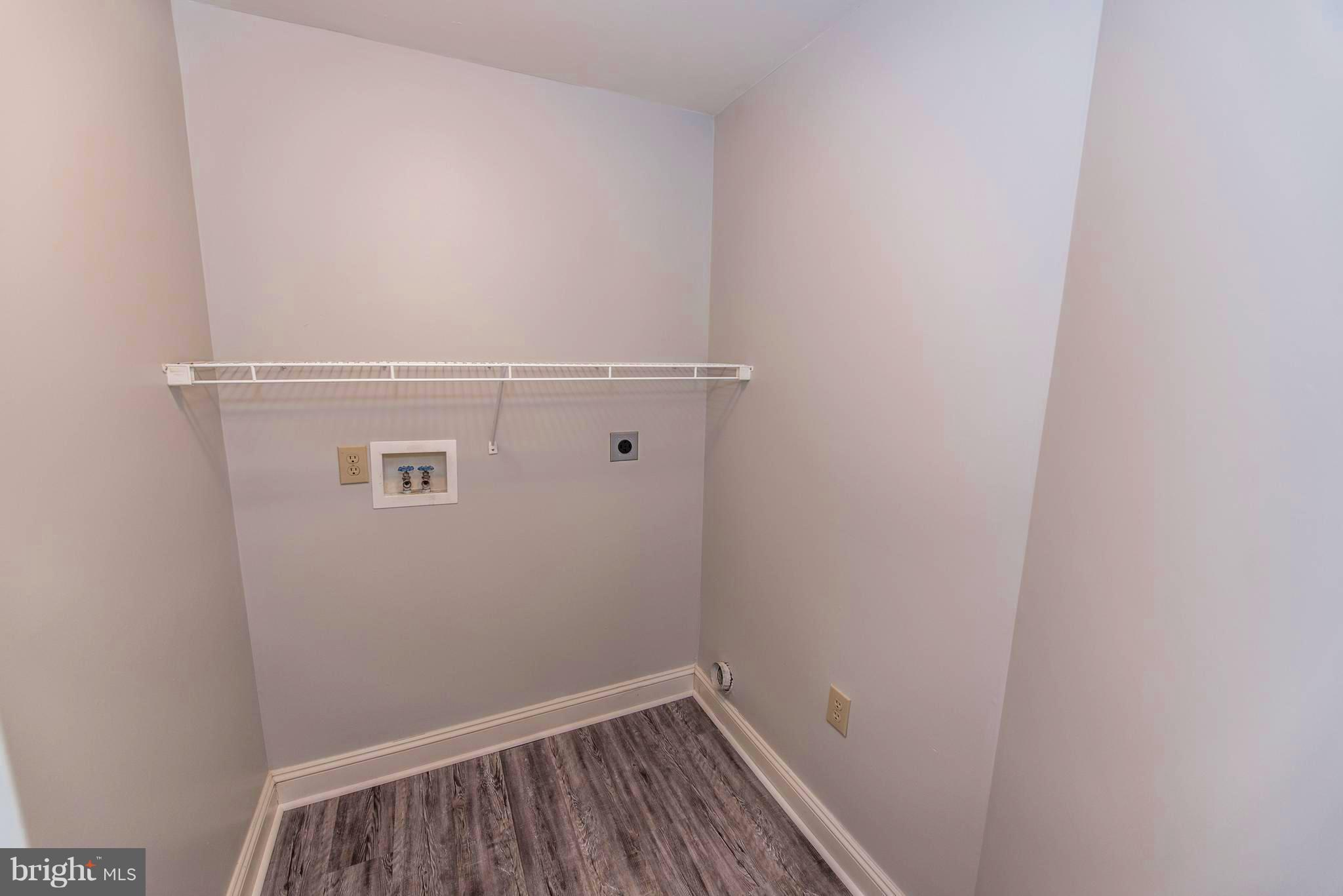 FERNBANK - Residential