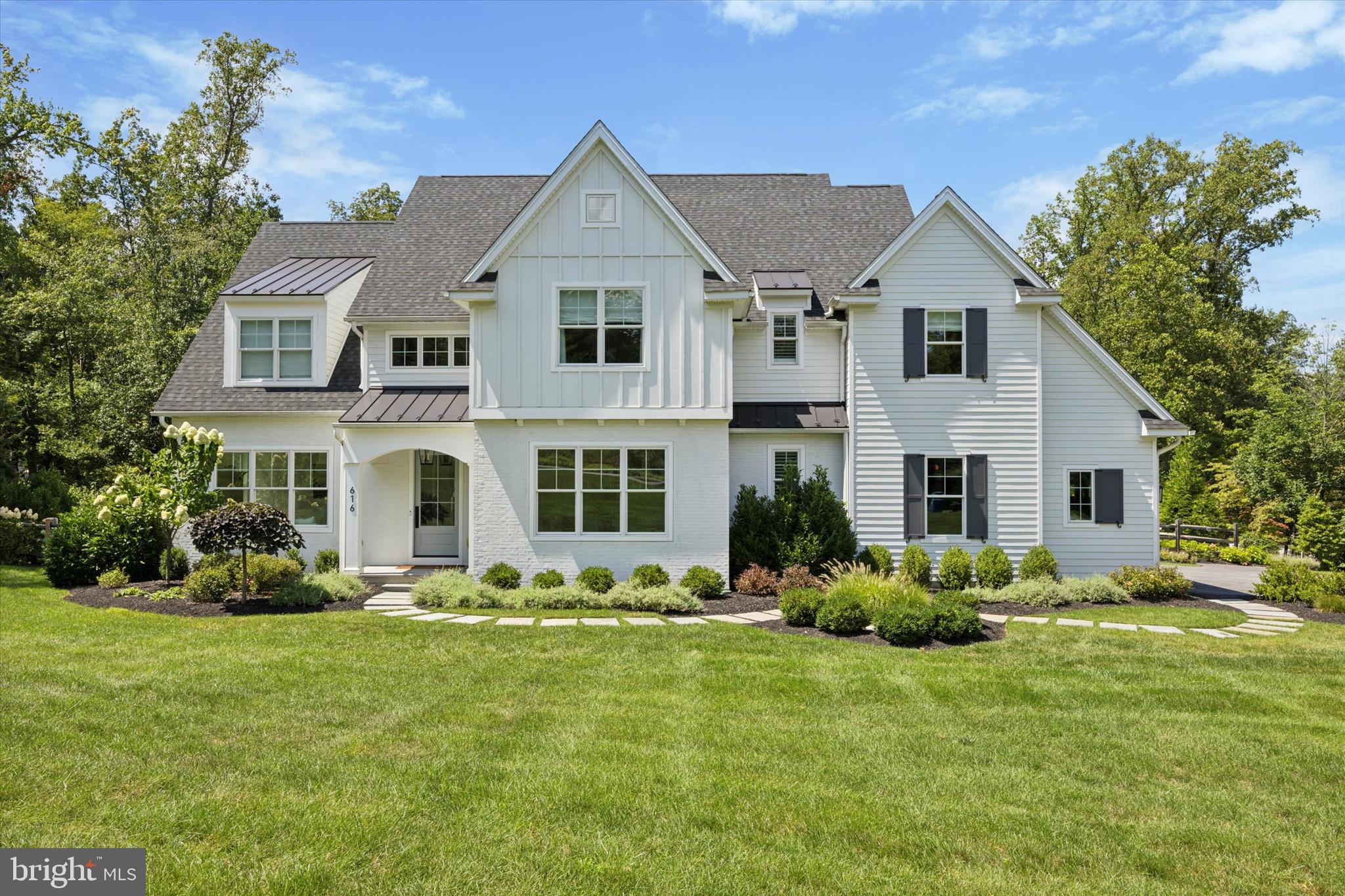 CANTERBURY WOODS - Residential