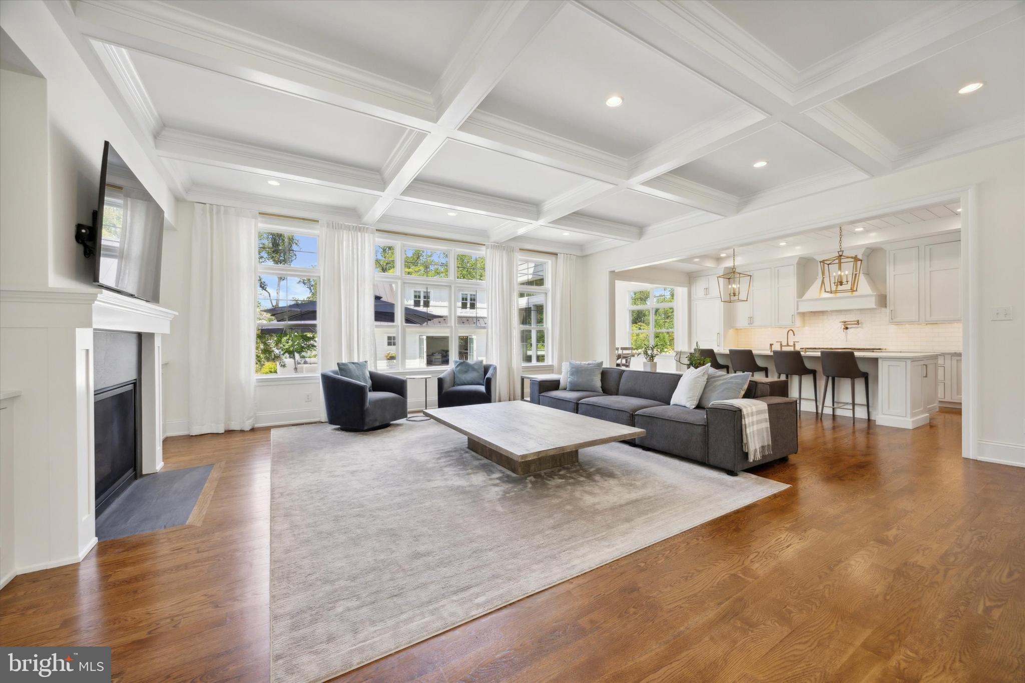 CANTERBURY WOODS - Residential