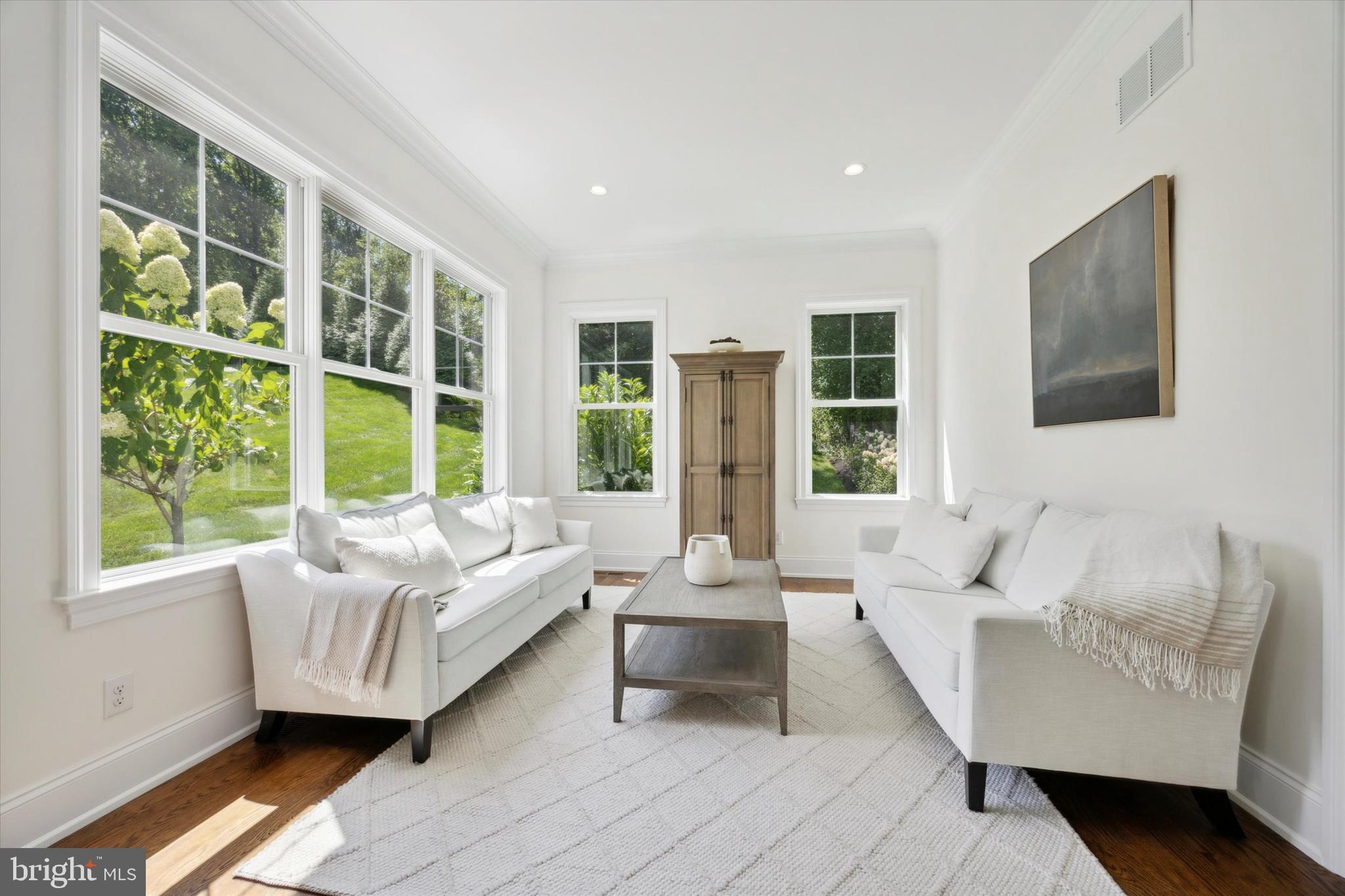 CANTERBURY WOODS - Residential