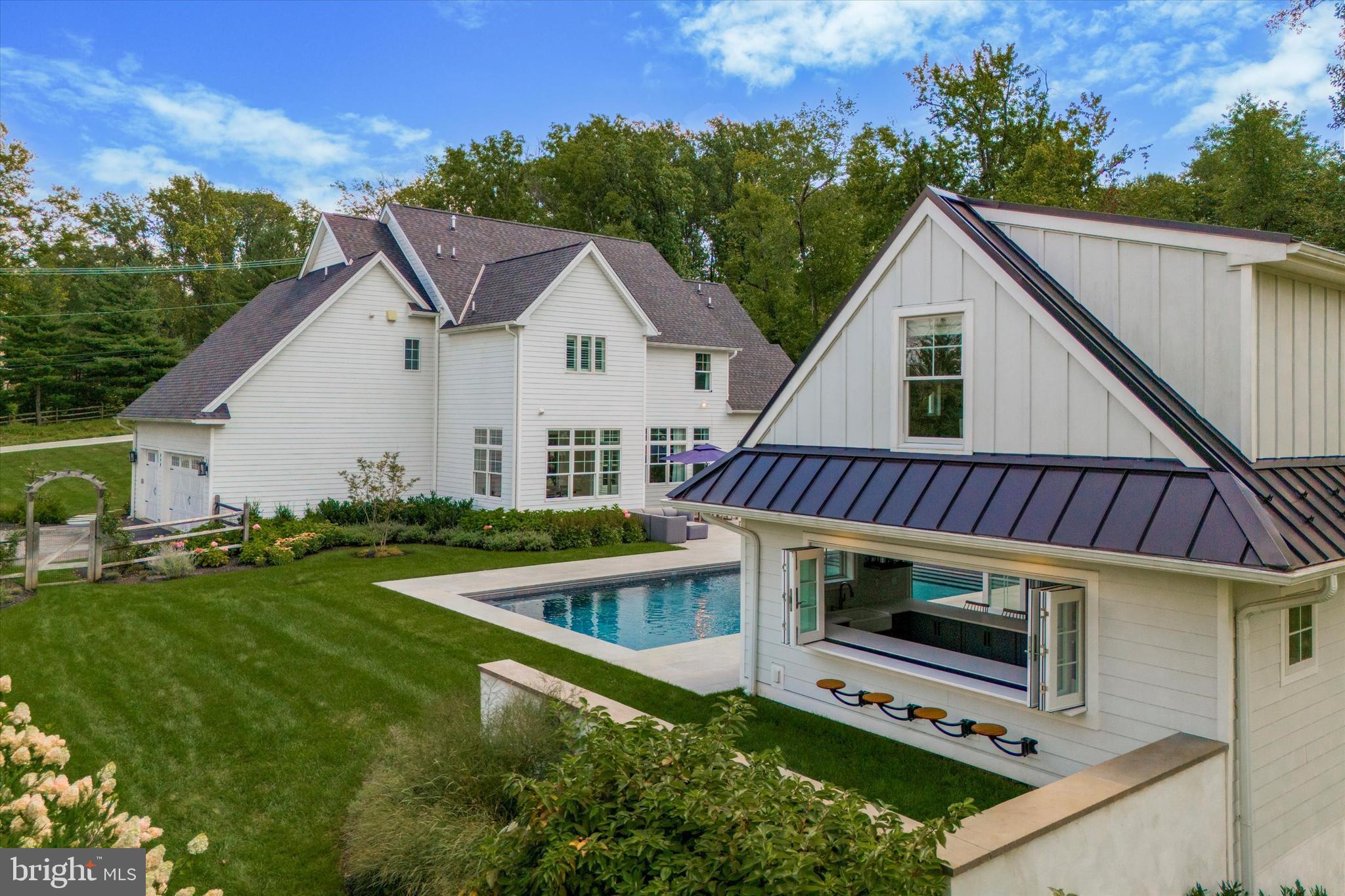 CANTERBURY WOODS - Residential