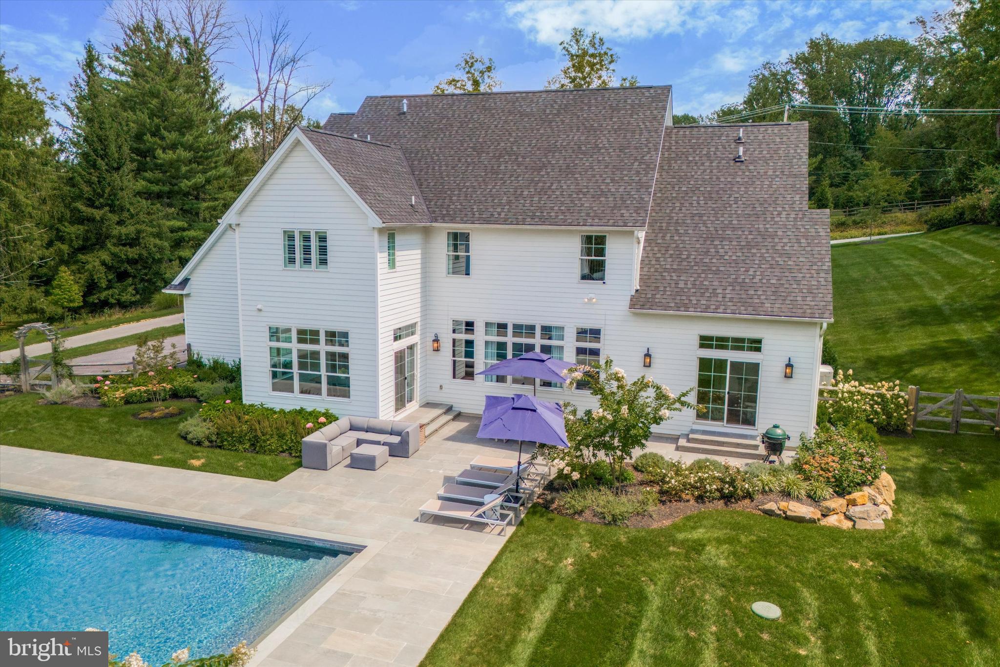 CANTERBURY WOODS - Residential