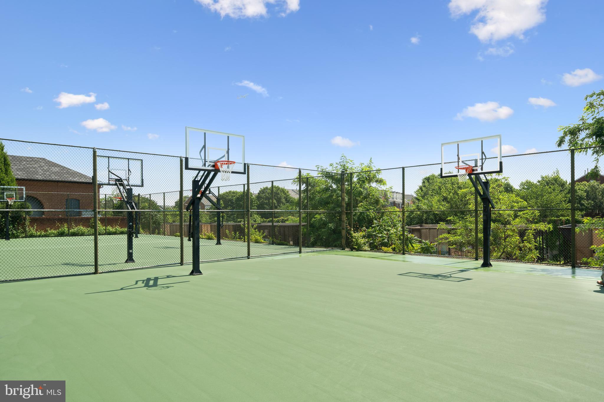 POTOMAC YARD - Residential