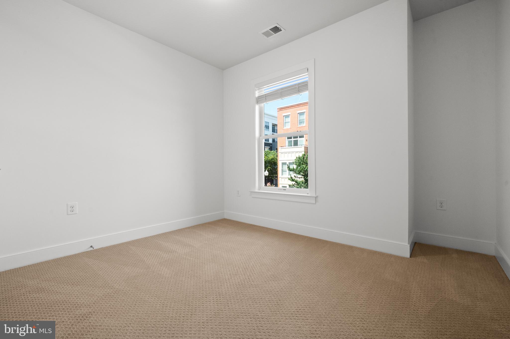 POTOMAC YARD - Residential