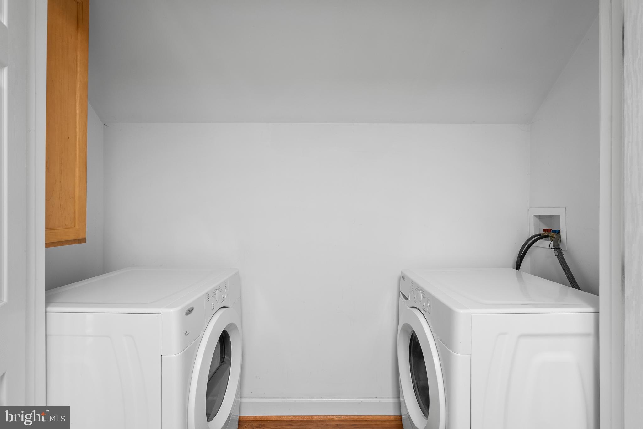 GLEN HILLS - Residential