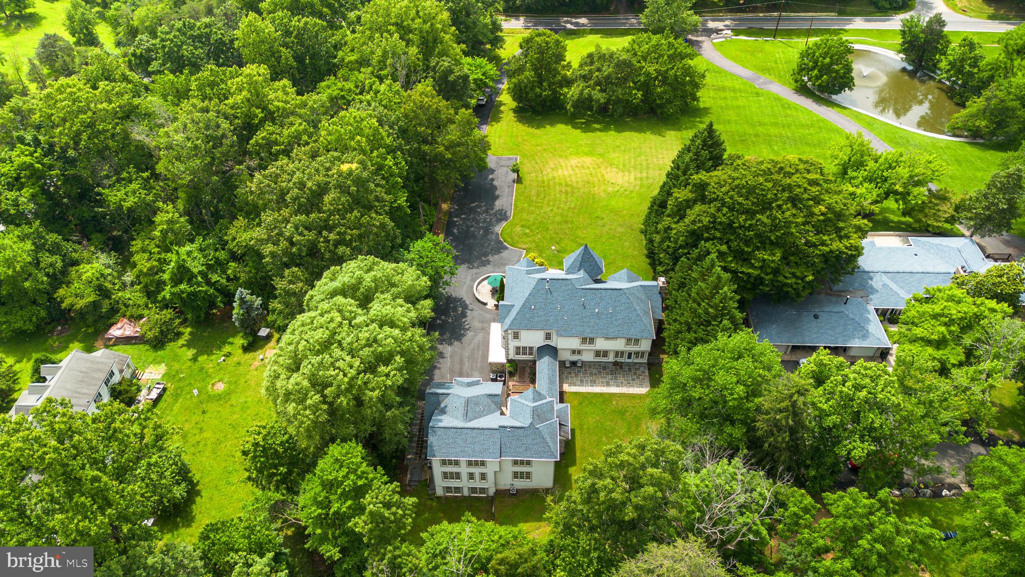 GLEN HILLS - Residential