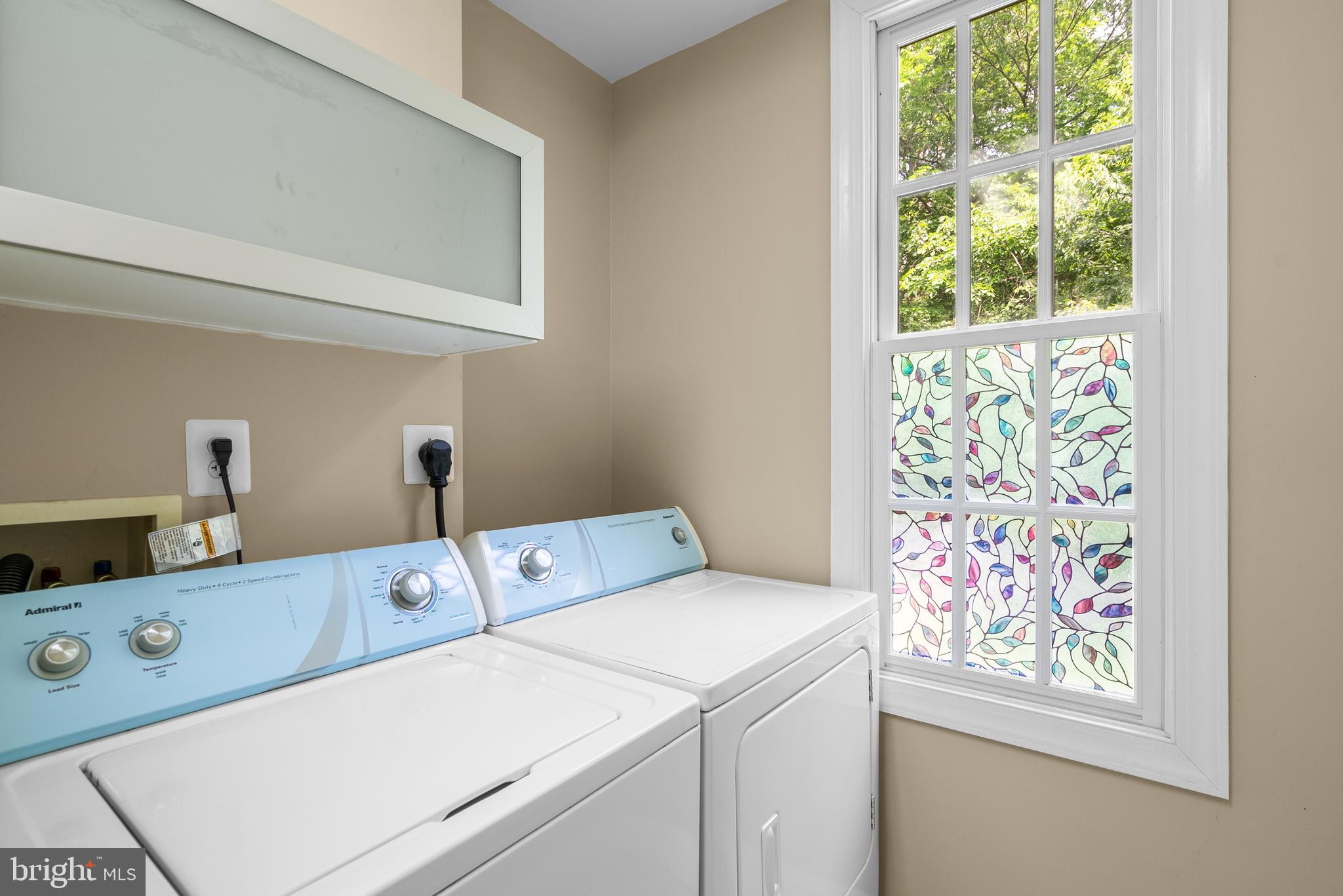 GLEN HILLS - Residential