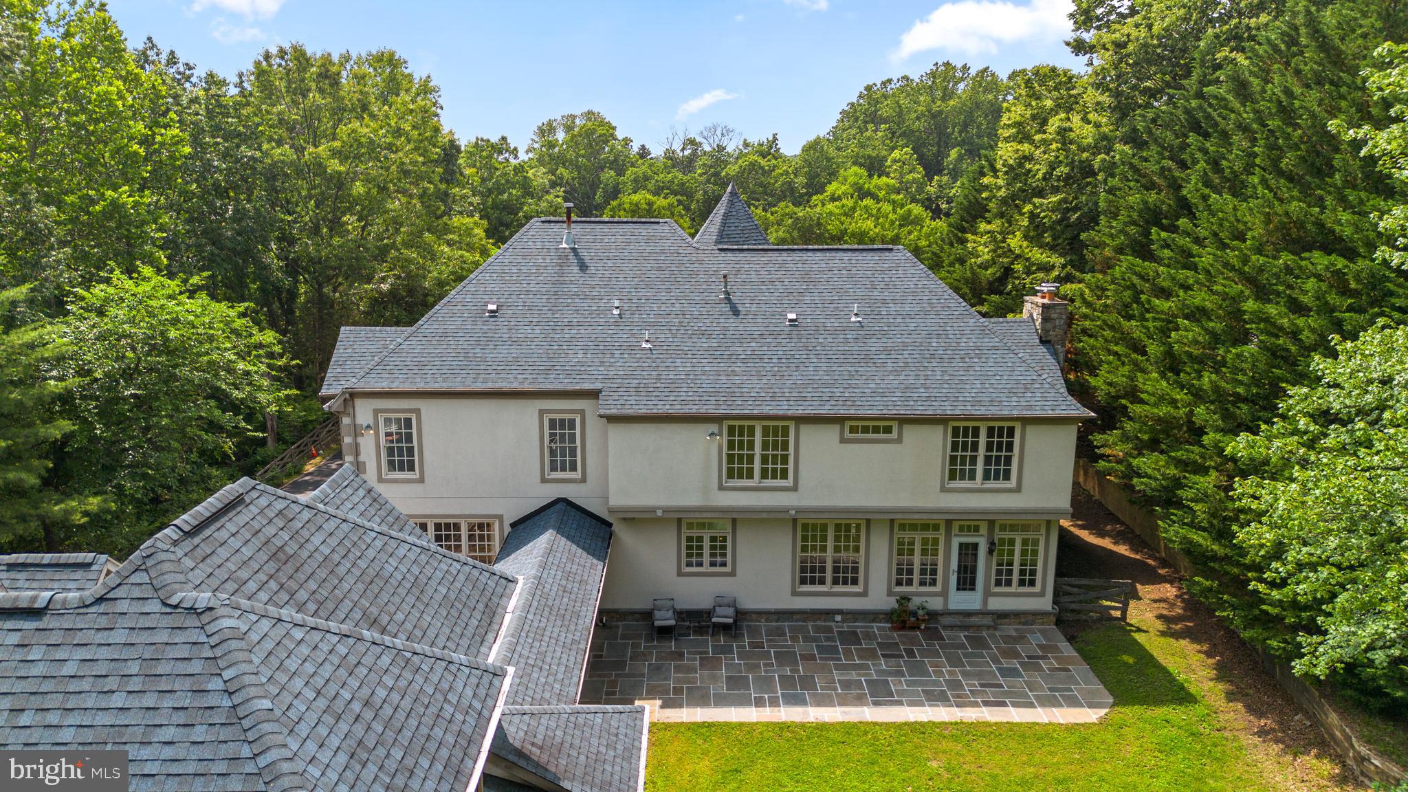 GLEN HILLS - Residential