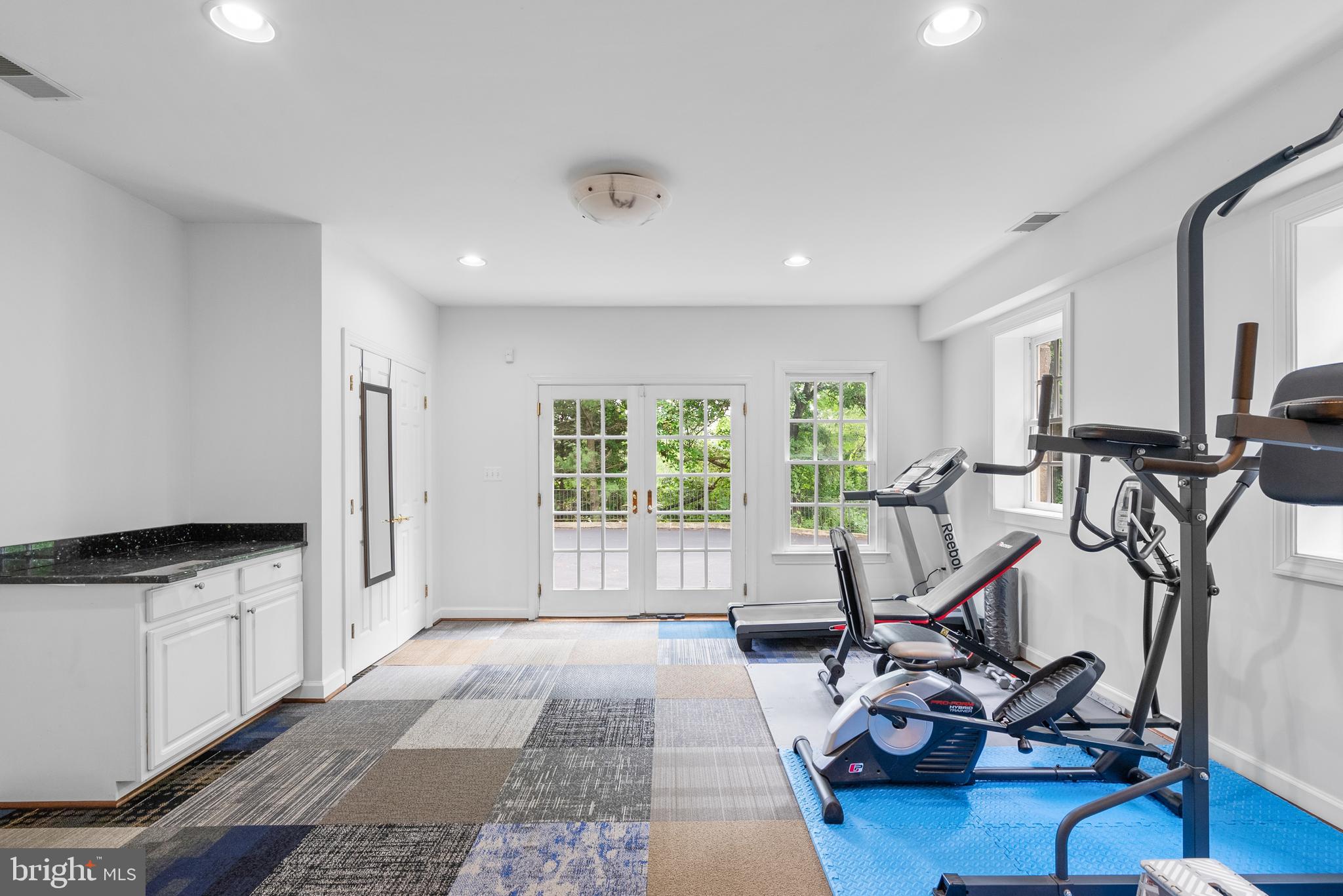 GLEN HILLS - Residential