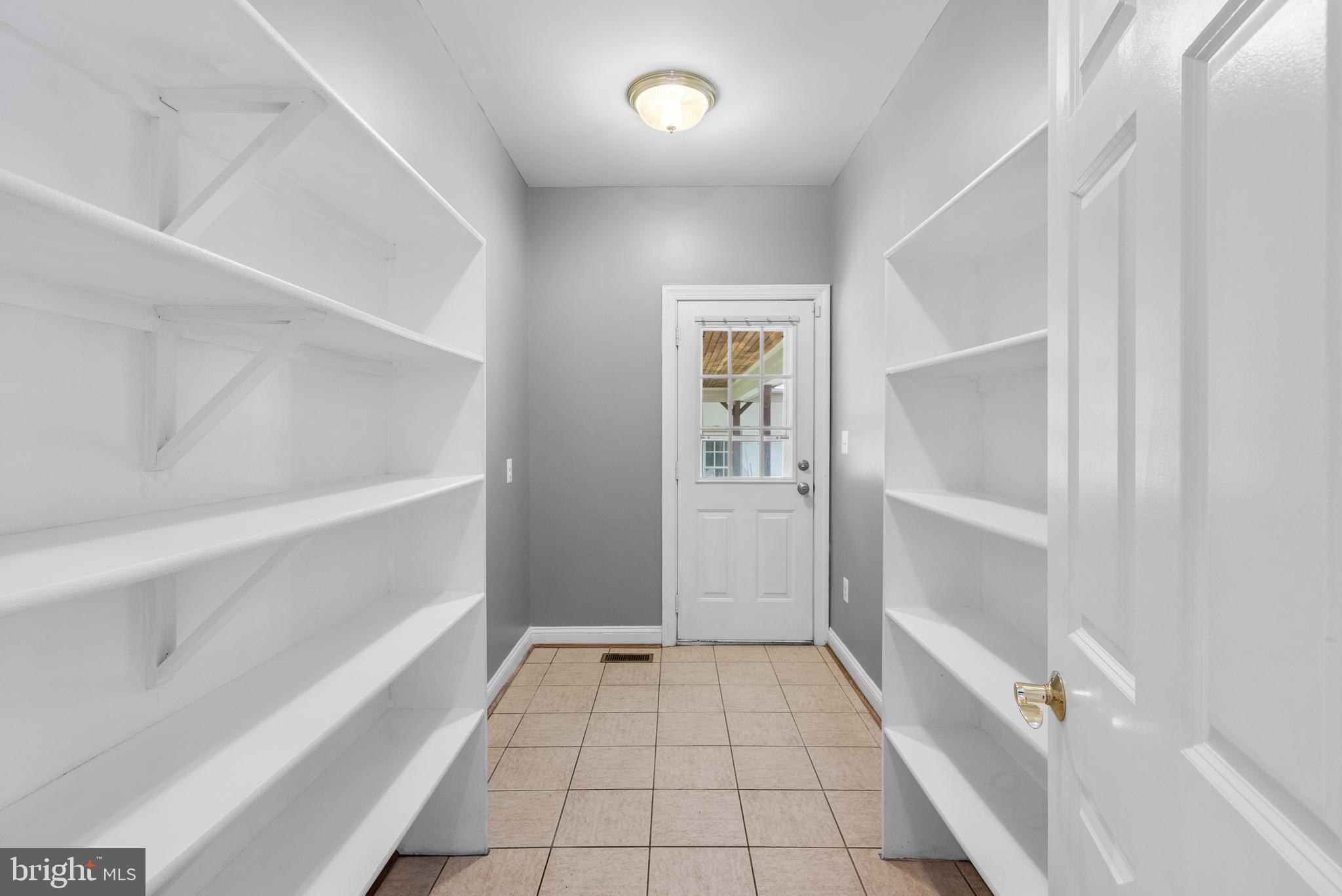 GLEN HILLS - Residential